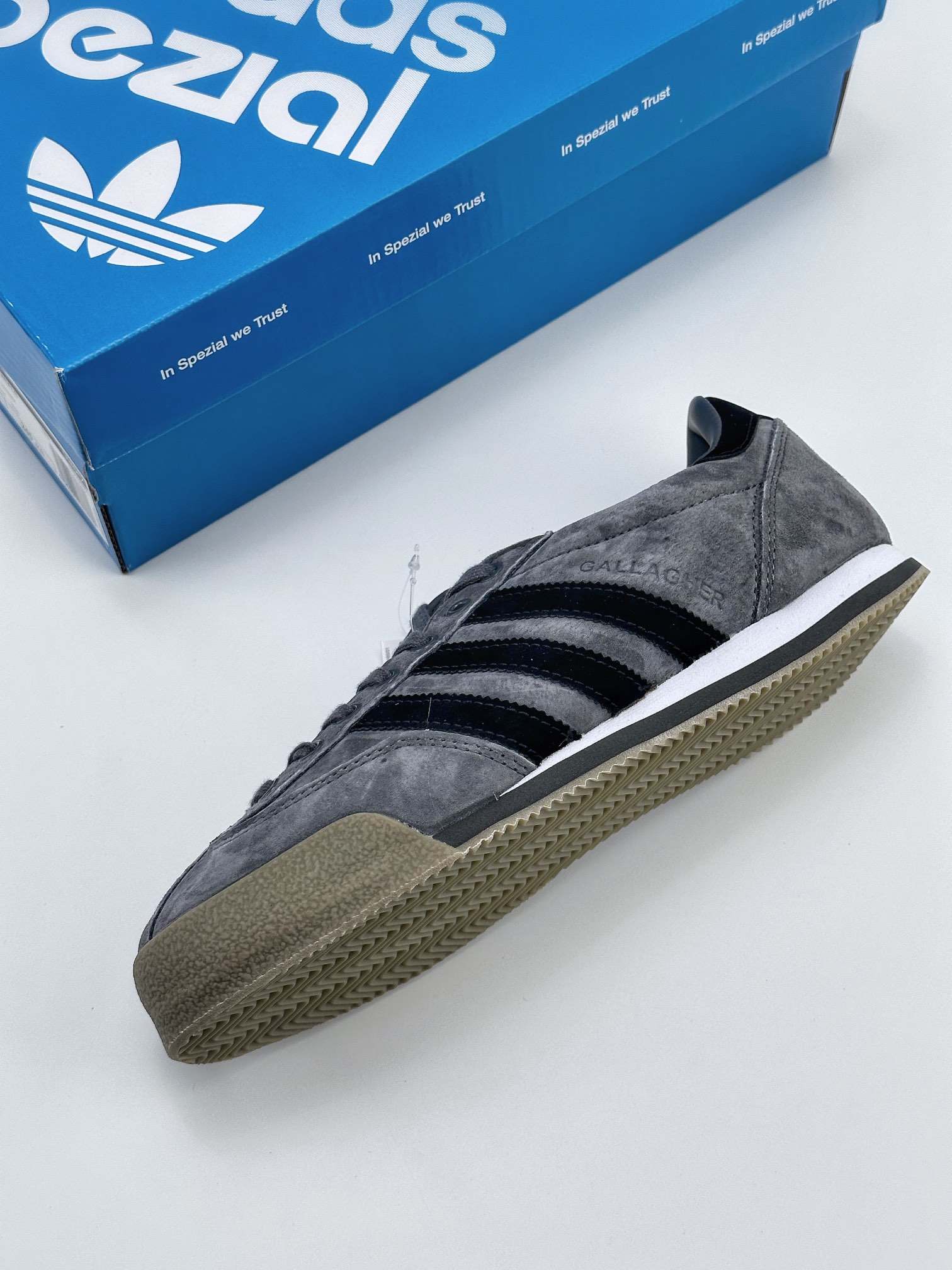 Liam Gallagher x adidas Spezial LG2 SPZL classic low-top sports casual shoes GW3816