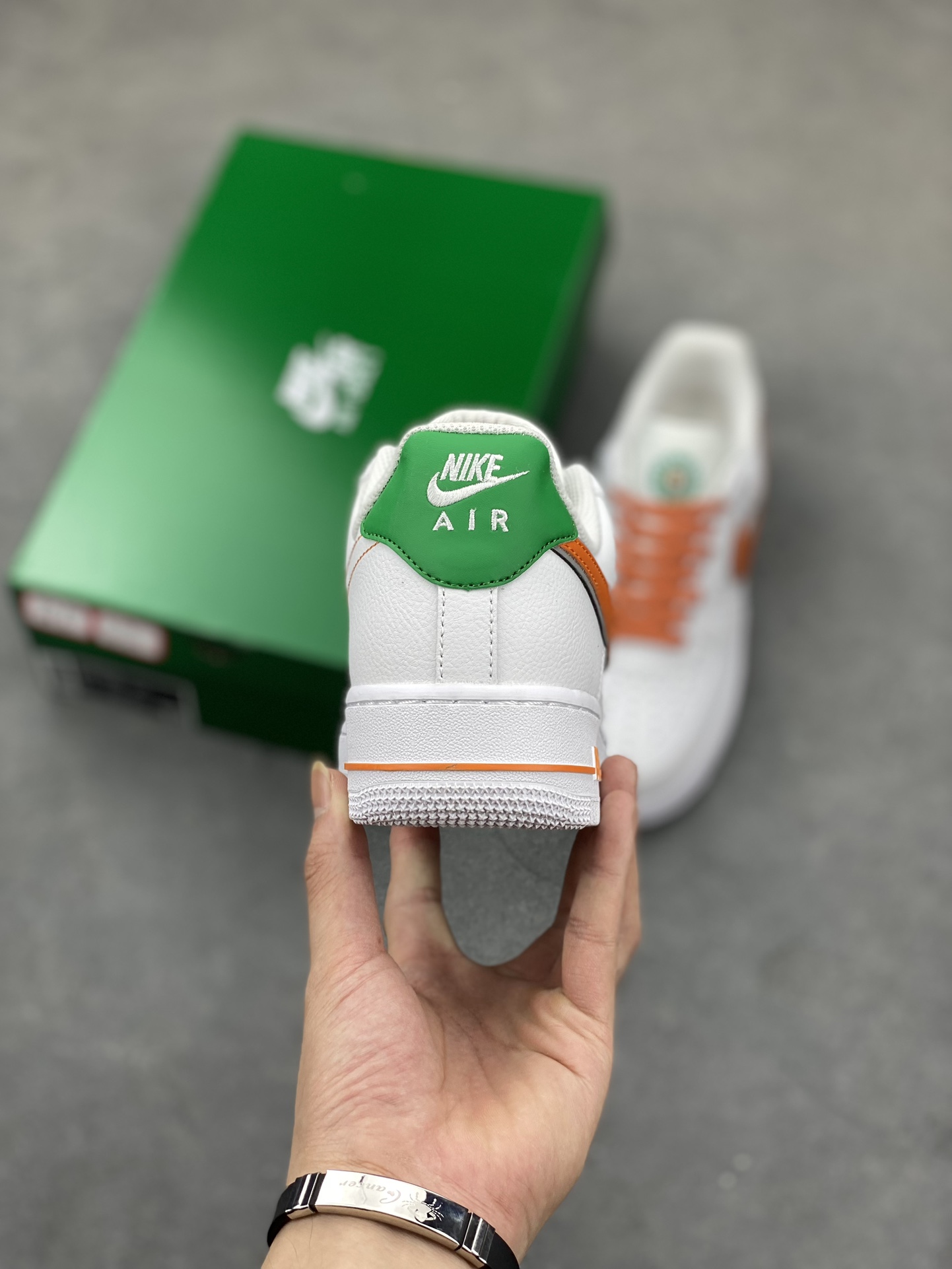 Nike Air Force 1 '07 x Stranger Things Hawkins High, 3M Reflective 5 i1691518762 1162 3