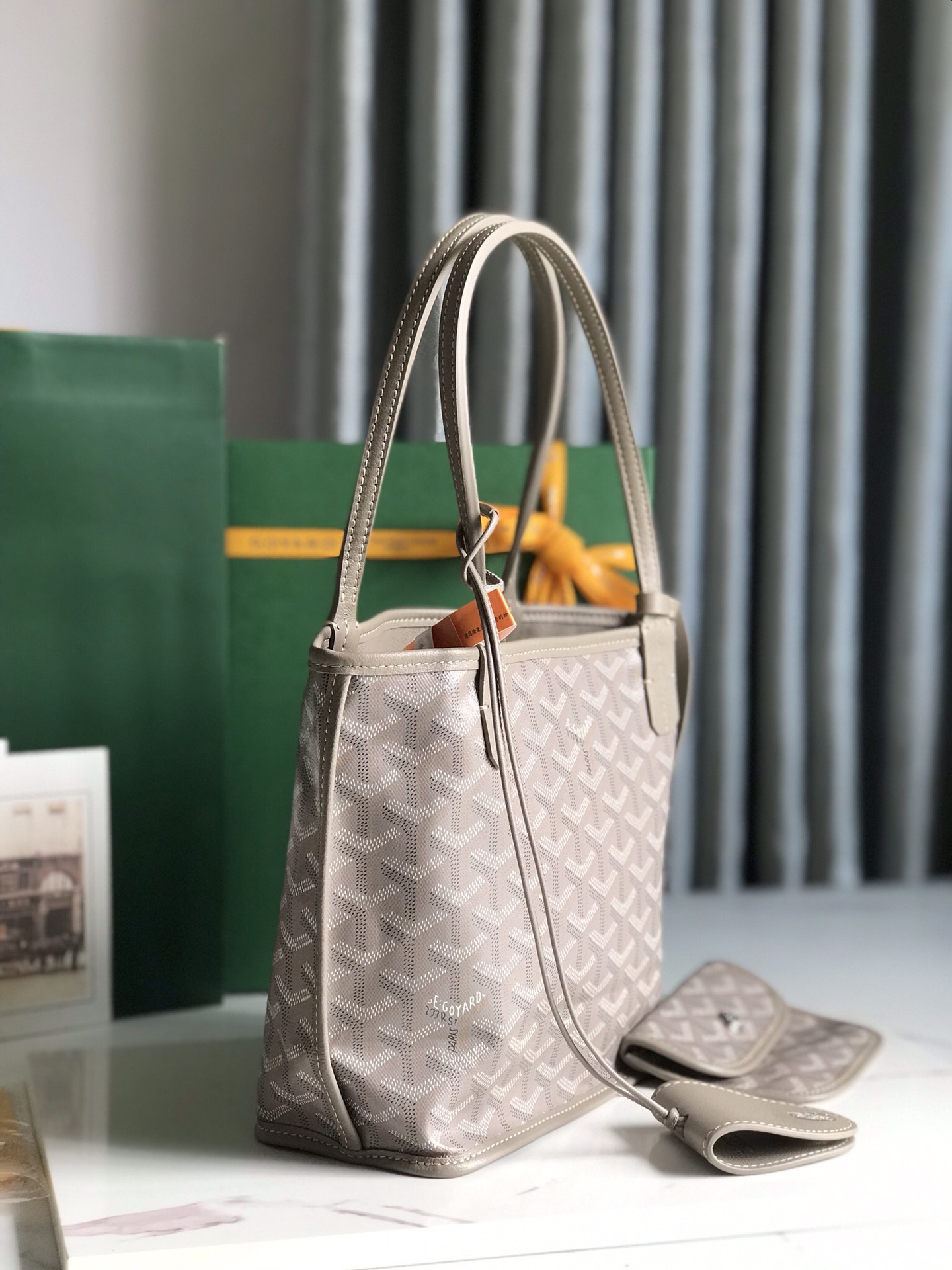Goyard Reversible Anjou 托特包goyard,钱包,包 2
