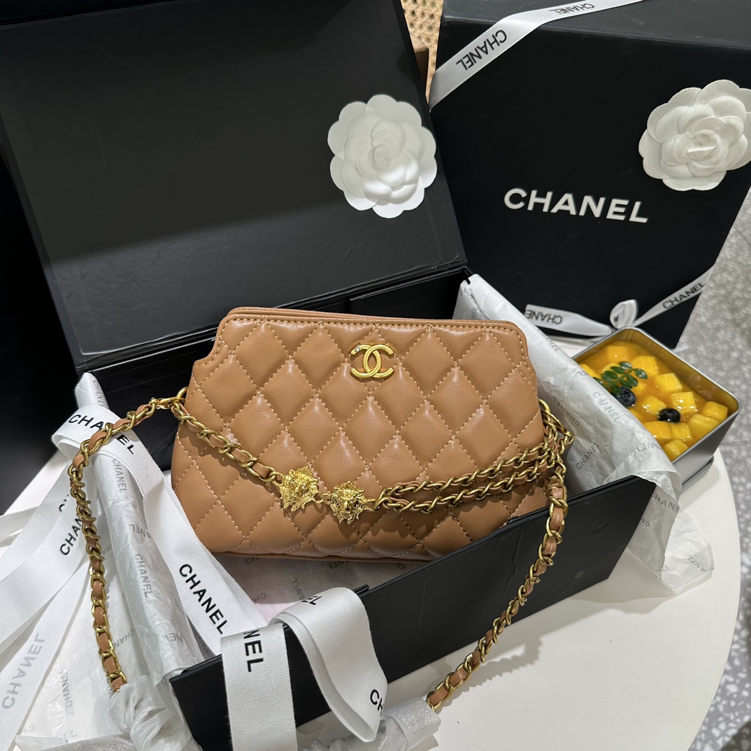 Mode
 Chanel Sacs À Bandoulière & À Épaule La chaîne