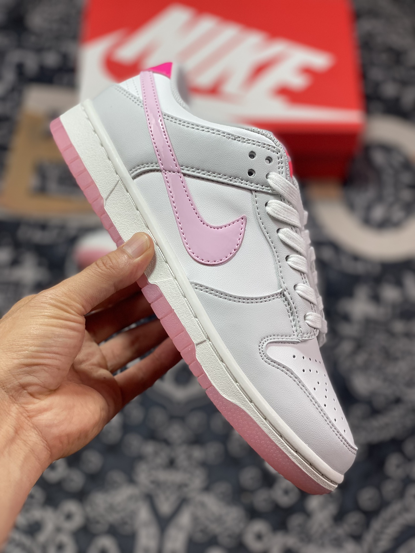 Nike Dunk Low ”520” Pink White FN3451-161