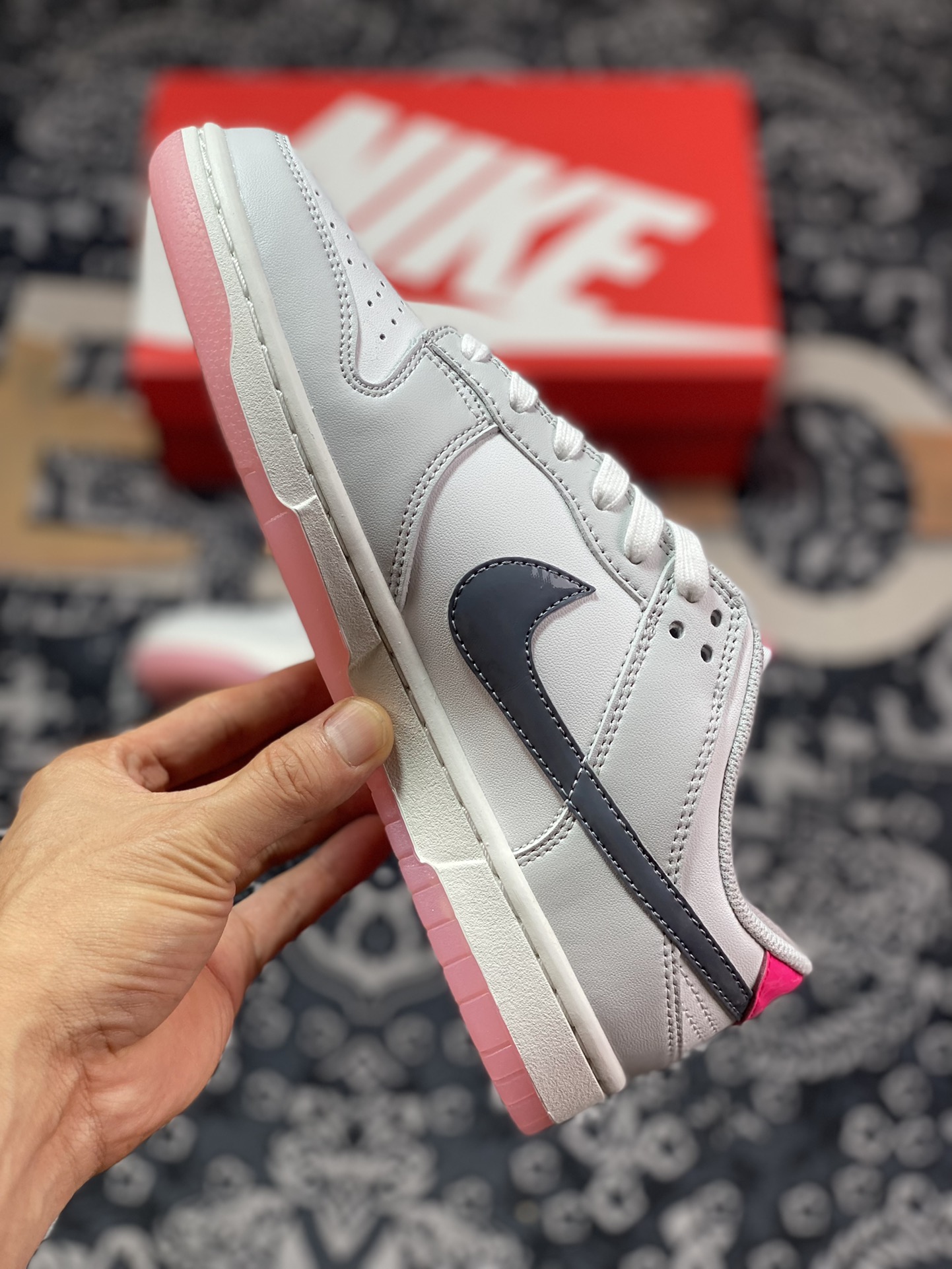 Nike Dunk Low ”520” Pink White FN3451-161