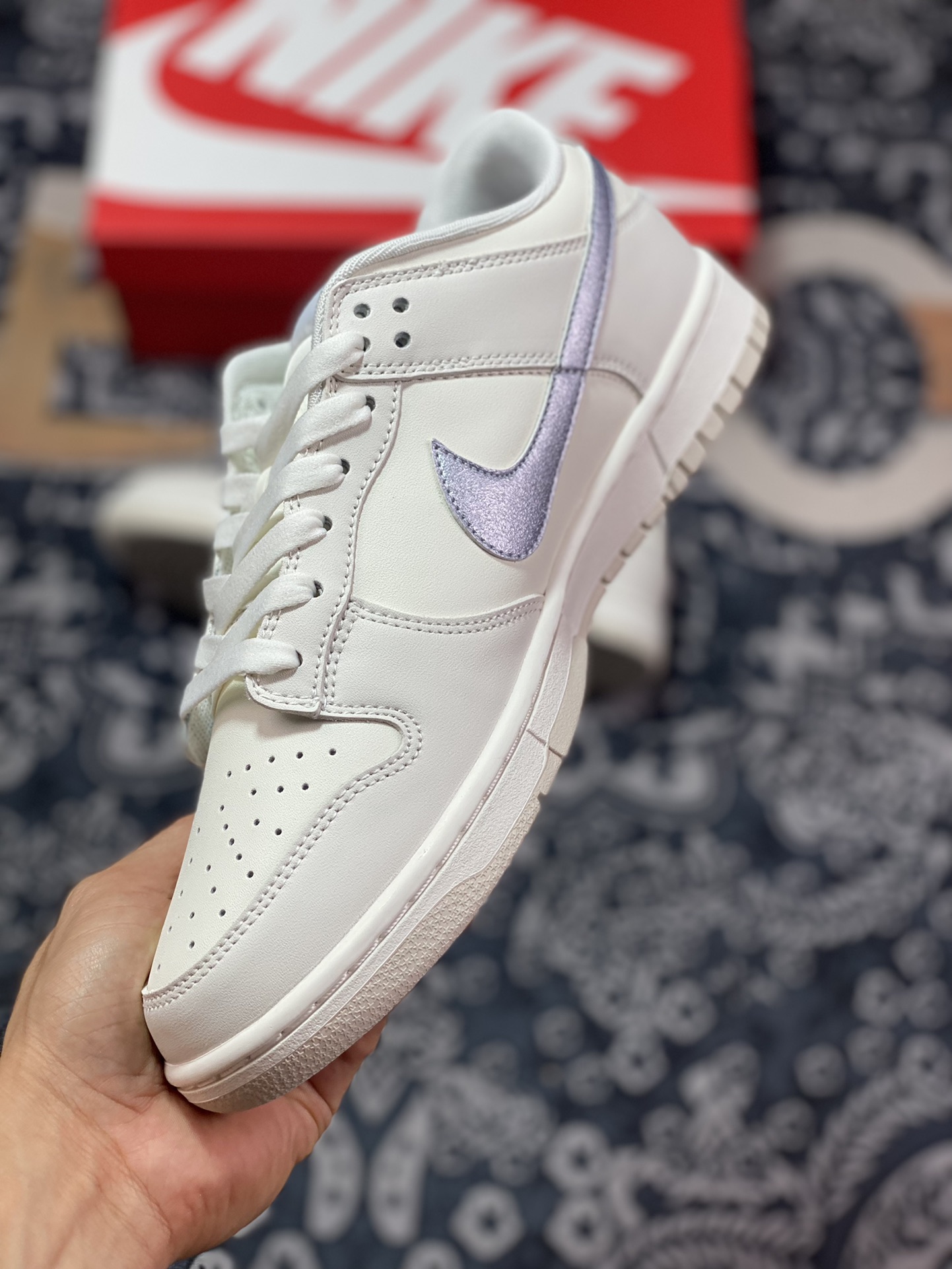 Nike Dunk Low “Metallic Purple” DX5930-100