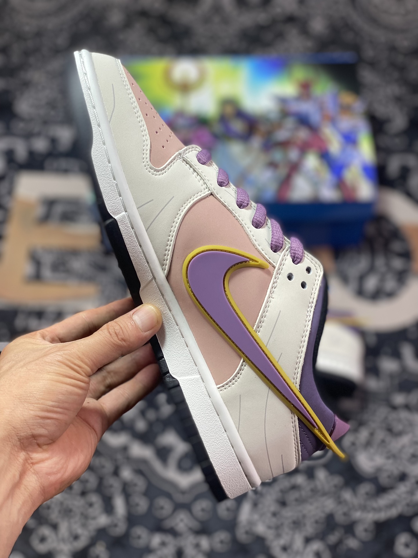 Nike SB Dunk Low ”Saint” dunk series low-top casual sports skateboard shoes ”off-white cherry blossom pink purple Athena Saint Seiya” ZD2356-155