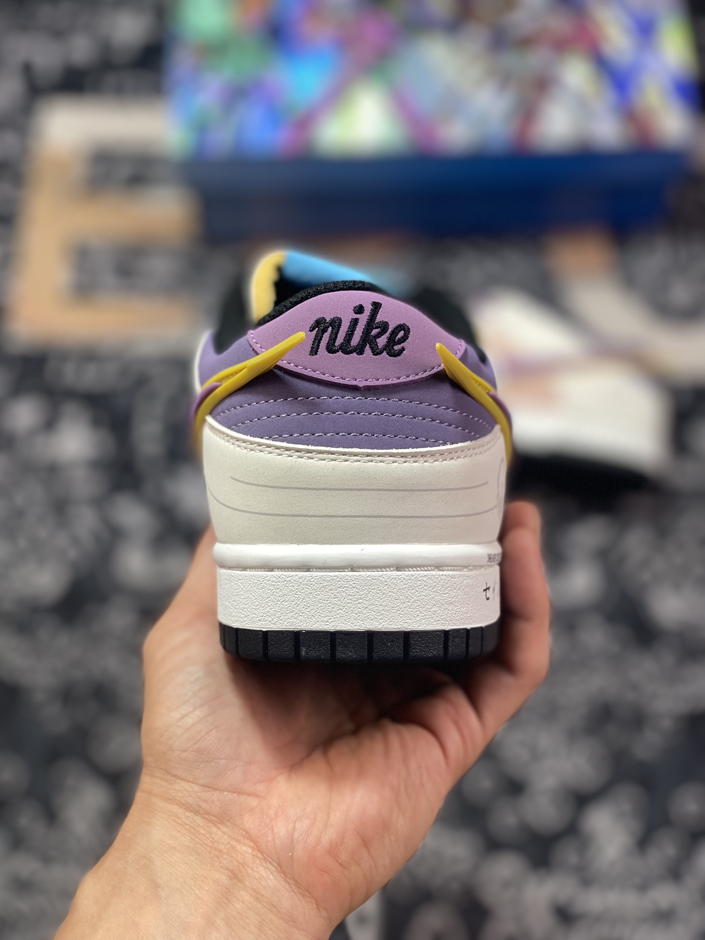 Nike SB Dunk Low ”Saint” dunk series low-top casual sports skateboard shoes ”off-white cherry blossom pink purple Athena Saint Seiya” ZD2356-155