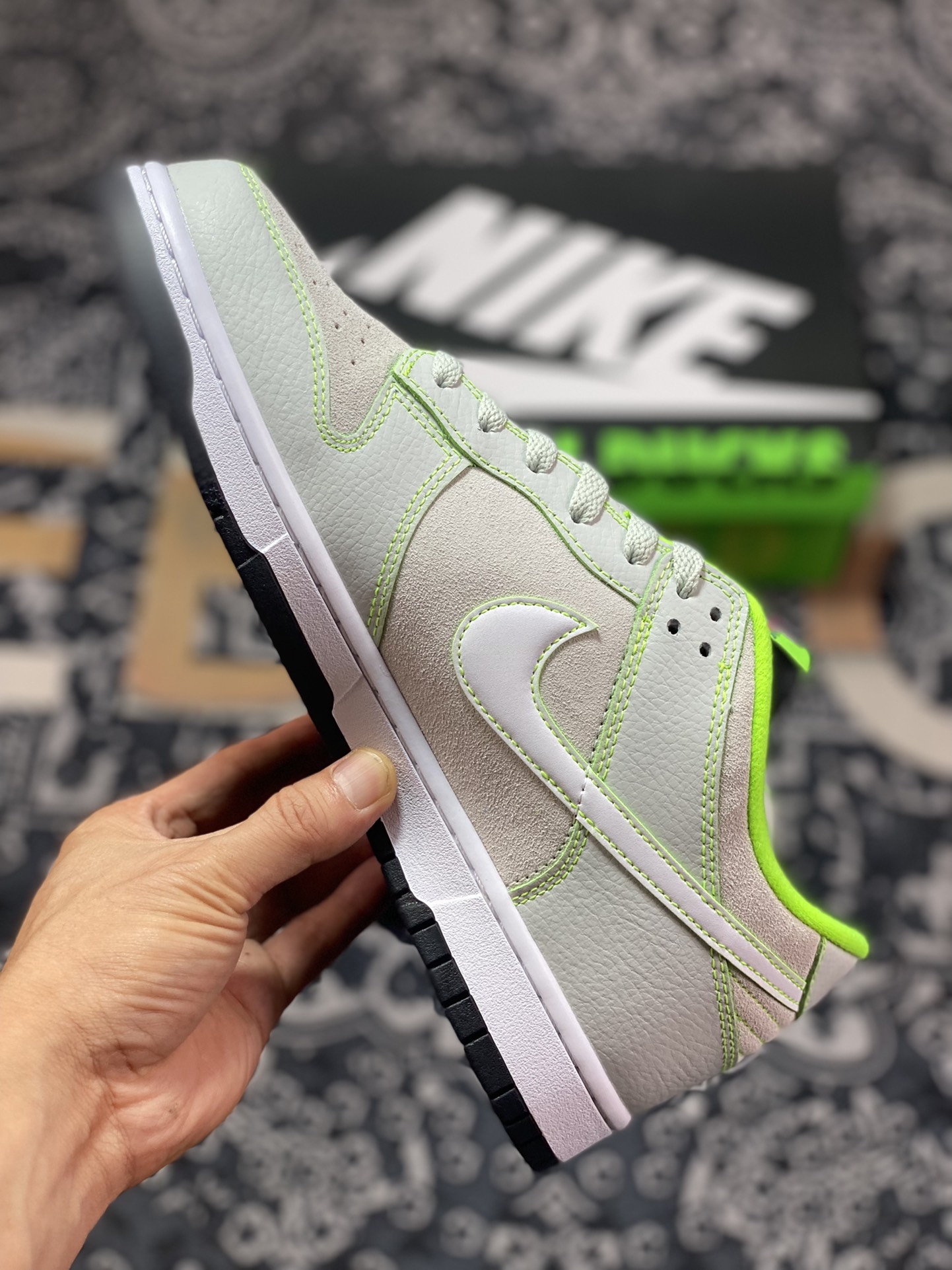 dunk dunk series low-top casual sports skateboard shoes ”white fluorescent green Oregon Ducks” 7260-001