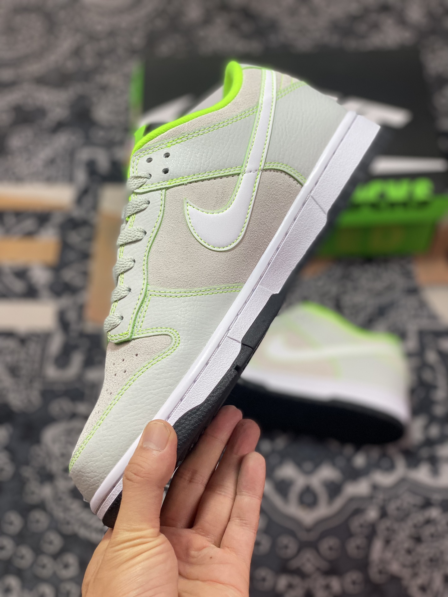 dunk dunk series low-top casual sports skateboard shoes ”white fluorescent green Oregon Ducks” 7260-001