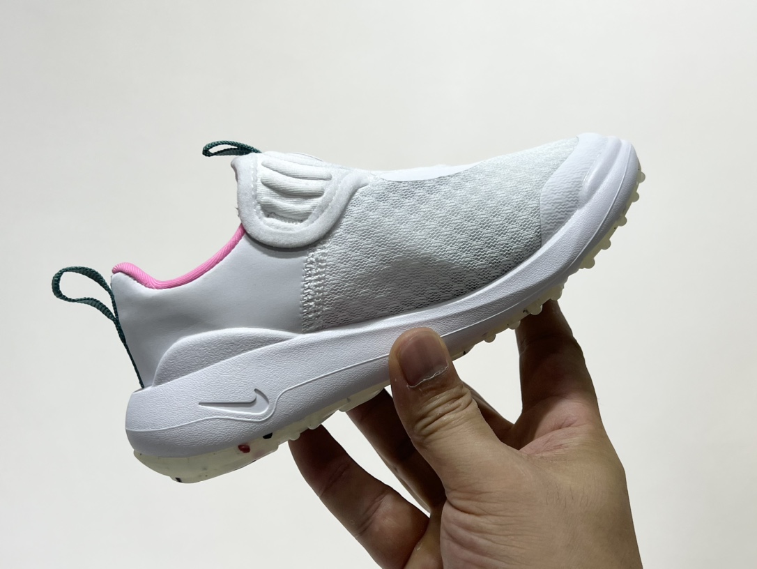 图片[6]-NK 春夏新款E赤足系列一脚蹬轻便缓震儿童运动鞋 尺码：24-37码 E赤足系列，升级网面透气舒适☁️ 升级橡胶耐磨防滑大底，脚感更舒适✔️ 松紧带一脚蹬设计，穿脱快人一步✌🏻 精致刺绣LOGO，简约时髦又洋气✨-选品中心