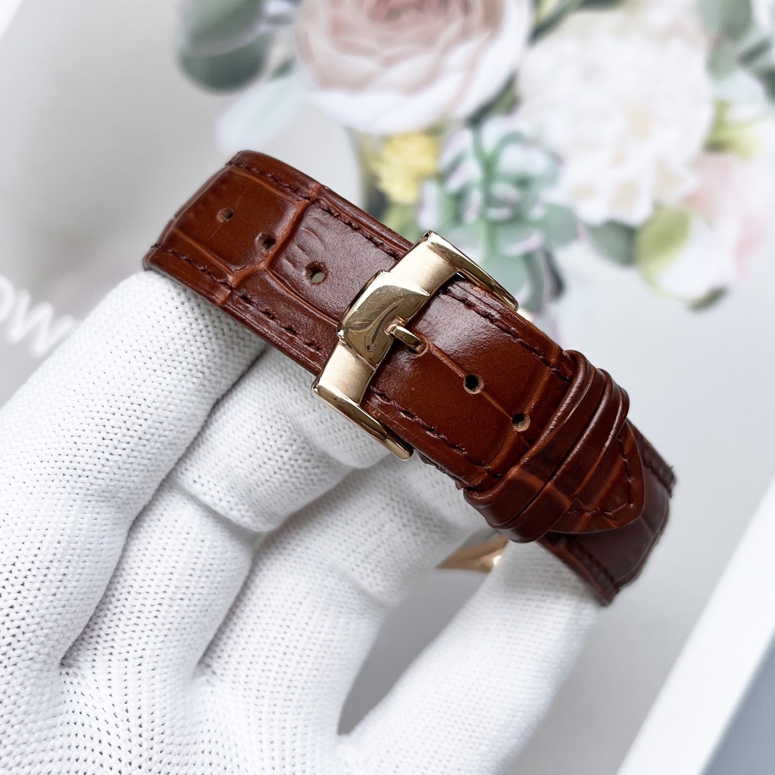Elegant OMEGA Couples Watch Set with White Gold and Steel, 20 Euros. - 图片 9