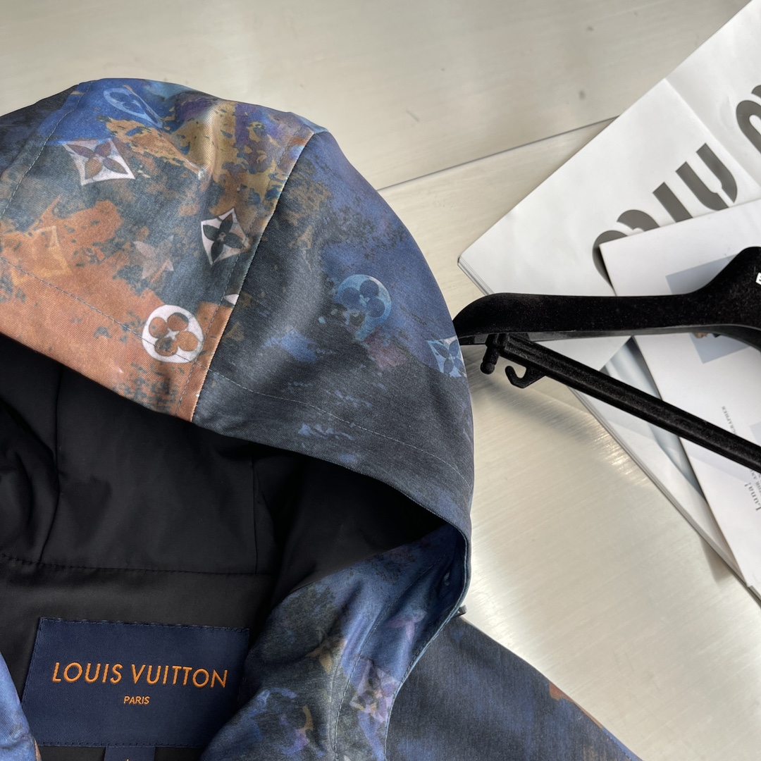 Alternative view of Louis Vuitton Jacket 04626