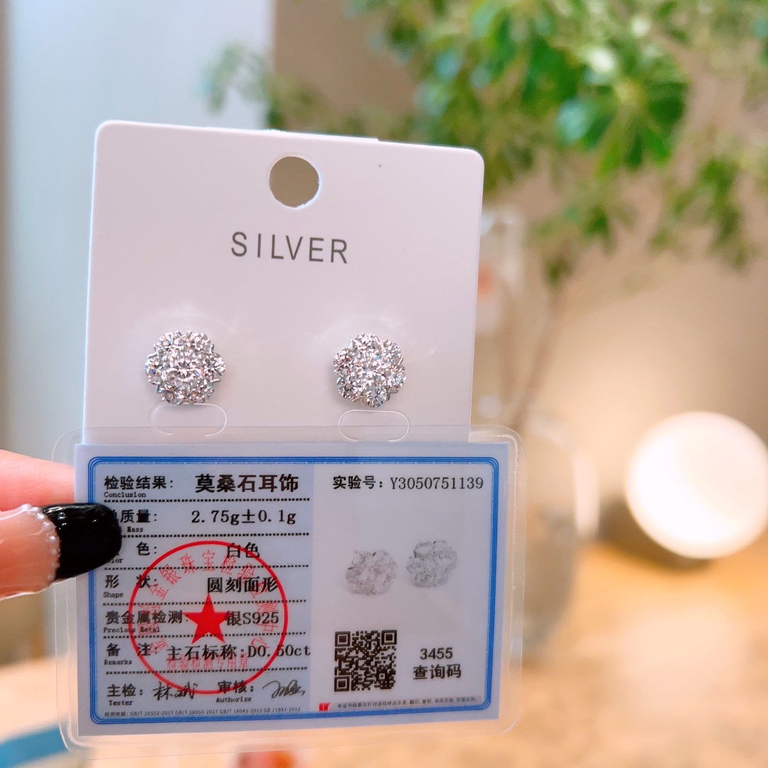 S925 Sterling Silver Moissanite Studs Korean Style Workplace Silver