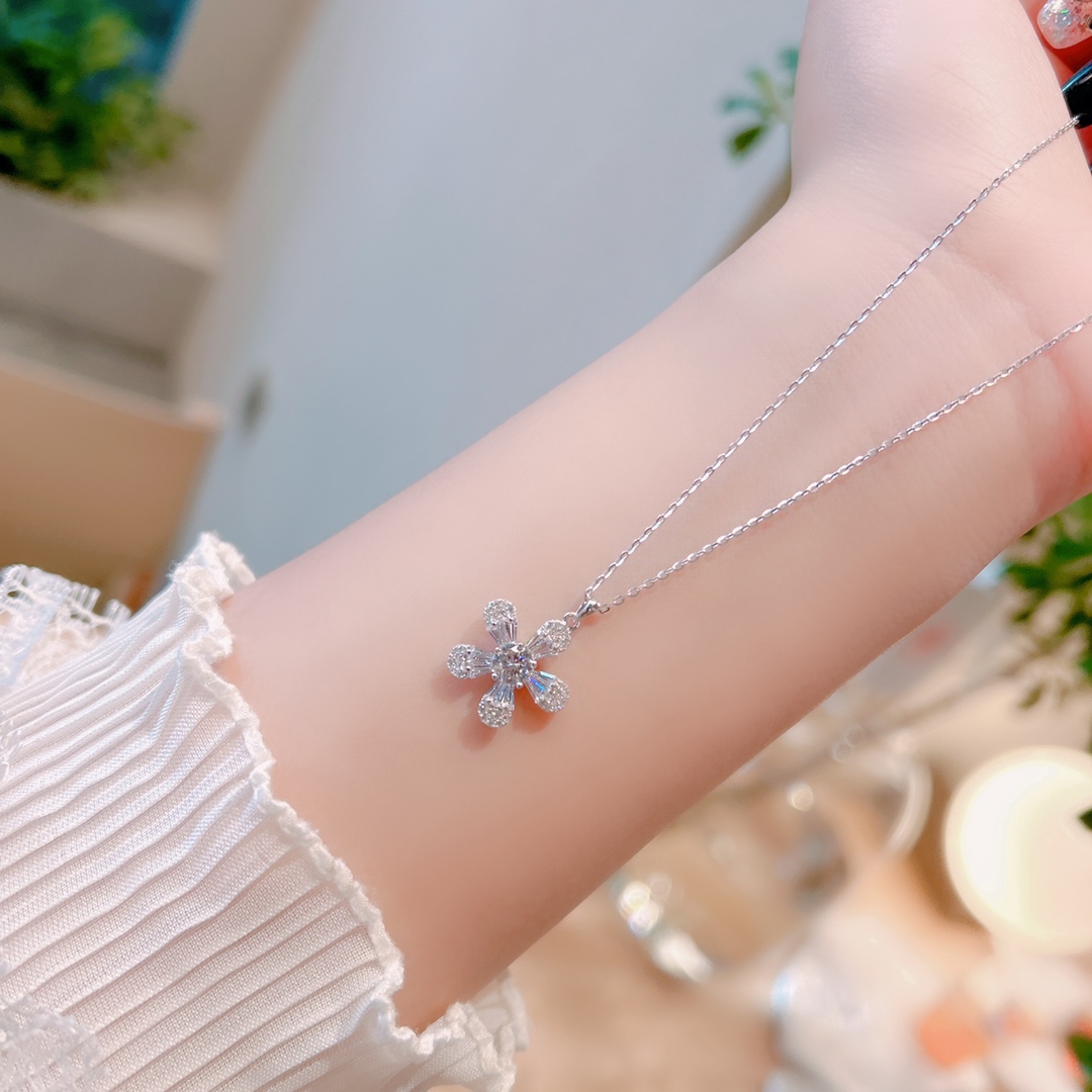 Solid Silver Moissanite Necklace Forest Workplace Silver