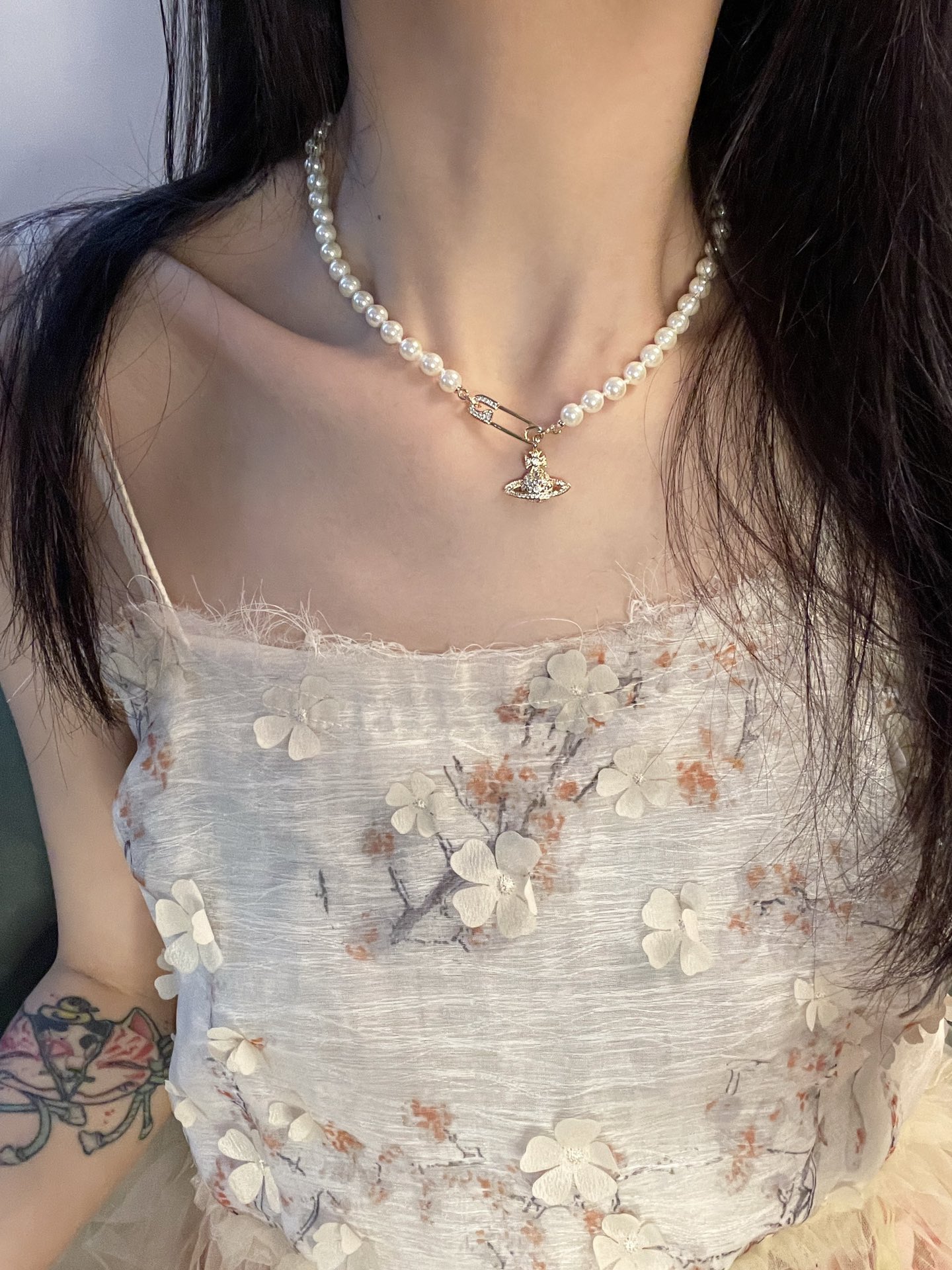 Vivienne Westwood 新品上架西太后镶嵌别针项链