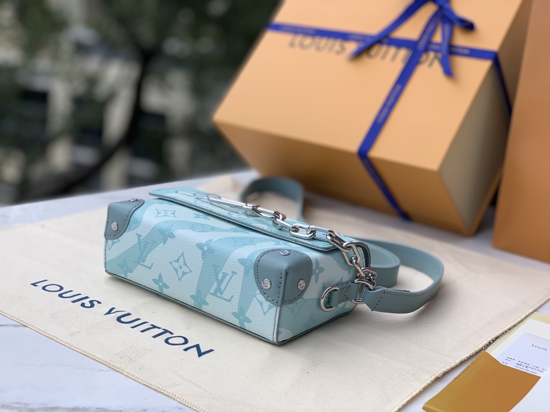 🌼 m22637尺寸18 x 11x 6.5cm香港渠道特供 LVM22637 夏日限量版水滴浅绿色St