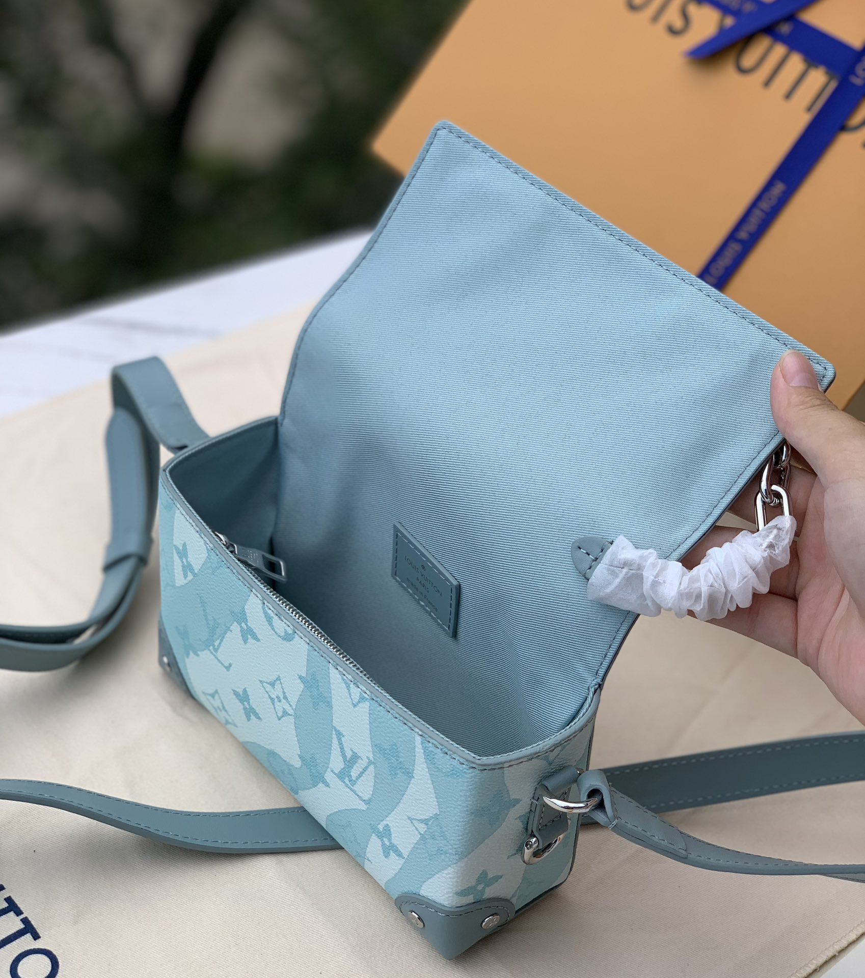 🌼 m22637尺寸18 x 11x 6.5cm香港渠道特供 LVM22637 夏日限量版水滴浅绿色St