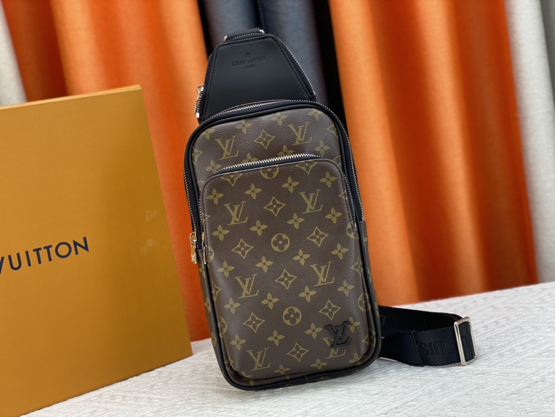 Louis Vuitton LV Avenue Crossbody & Shoulder Bags Damier Infini Cowhide Fabric N45303
