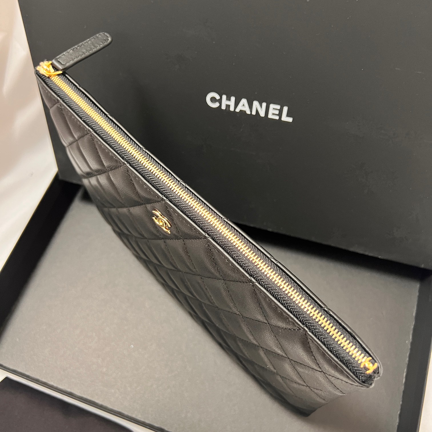 Chanel 小香 Ipad手拿包