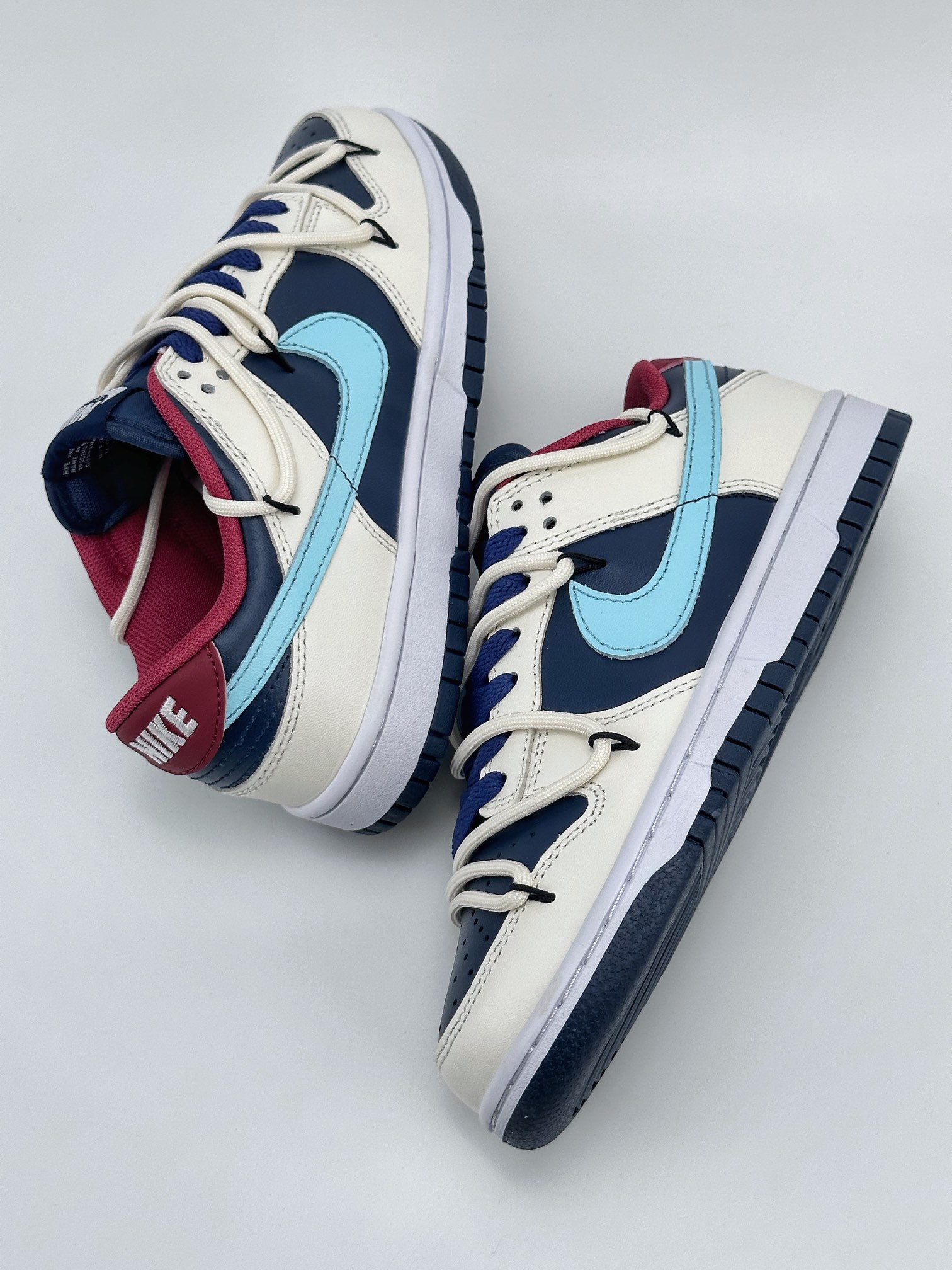 NIKE SB Dunk Low Steam Puppet DD1503-602