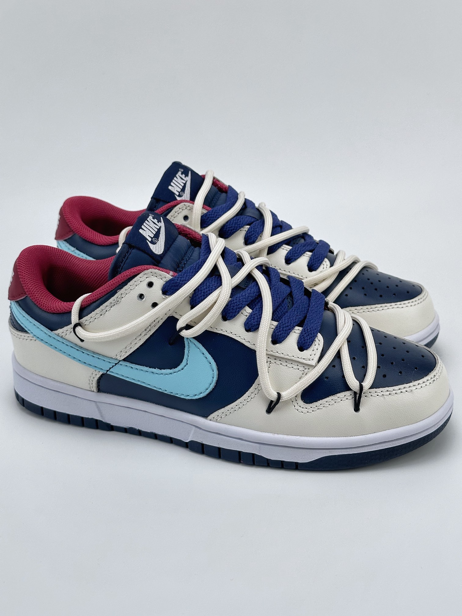 NIKE SB Dunk Low Steam Puppet DD1503-602