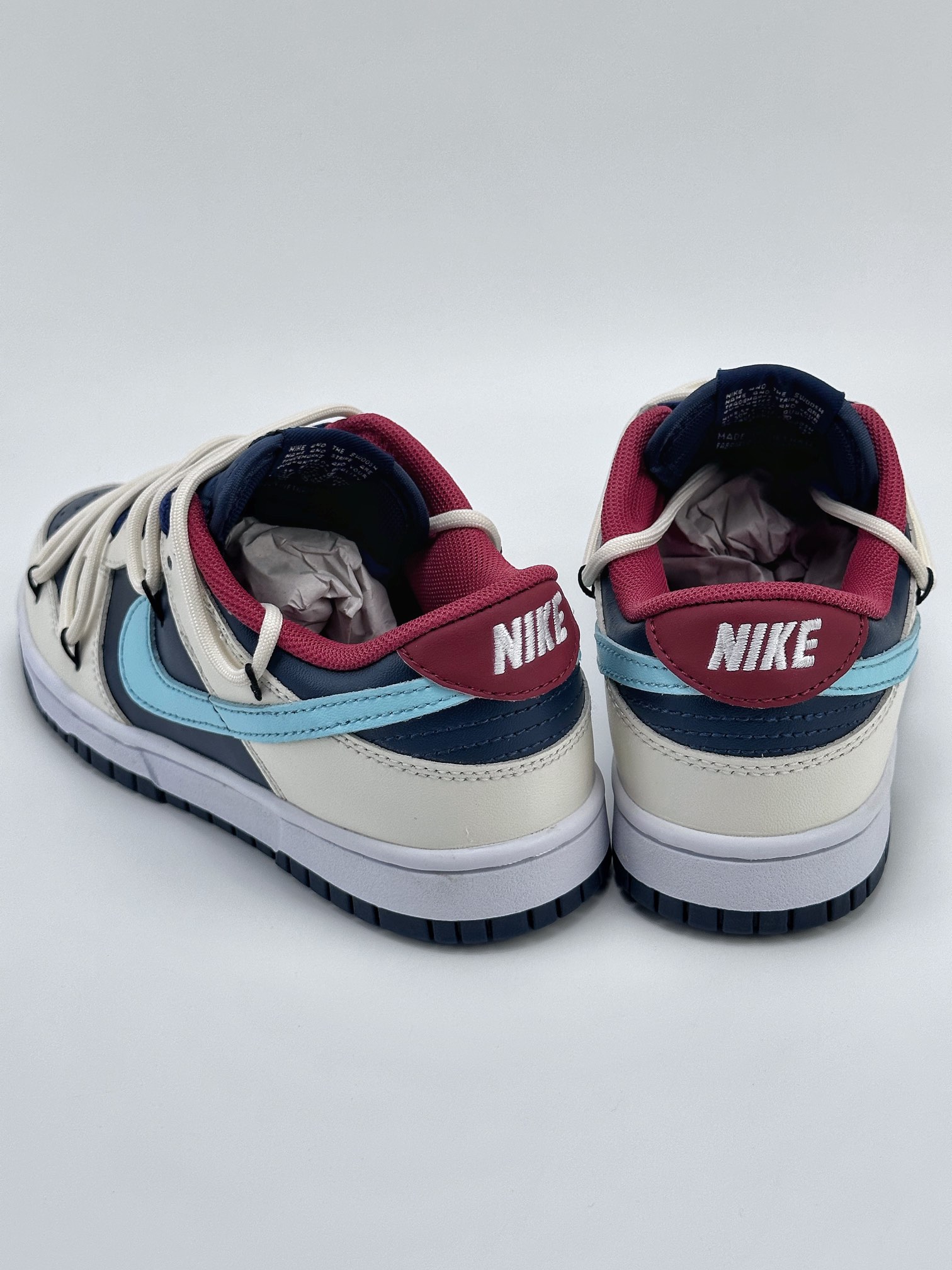 NIKE SB Dunk Low Steam Puppet DD1503-602