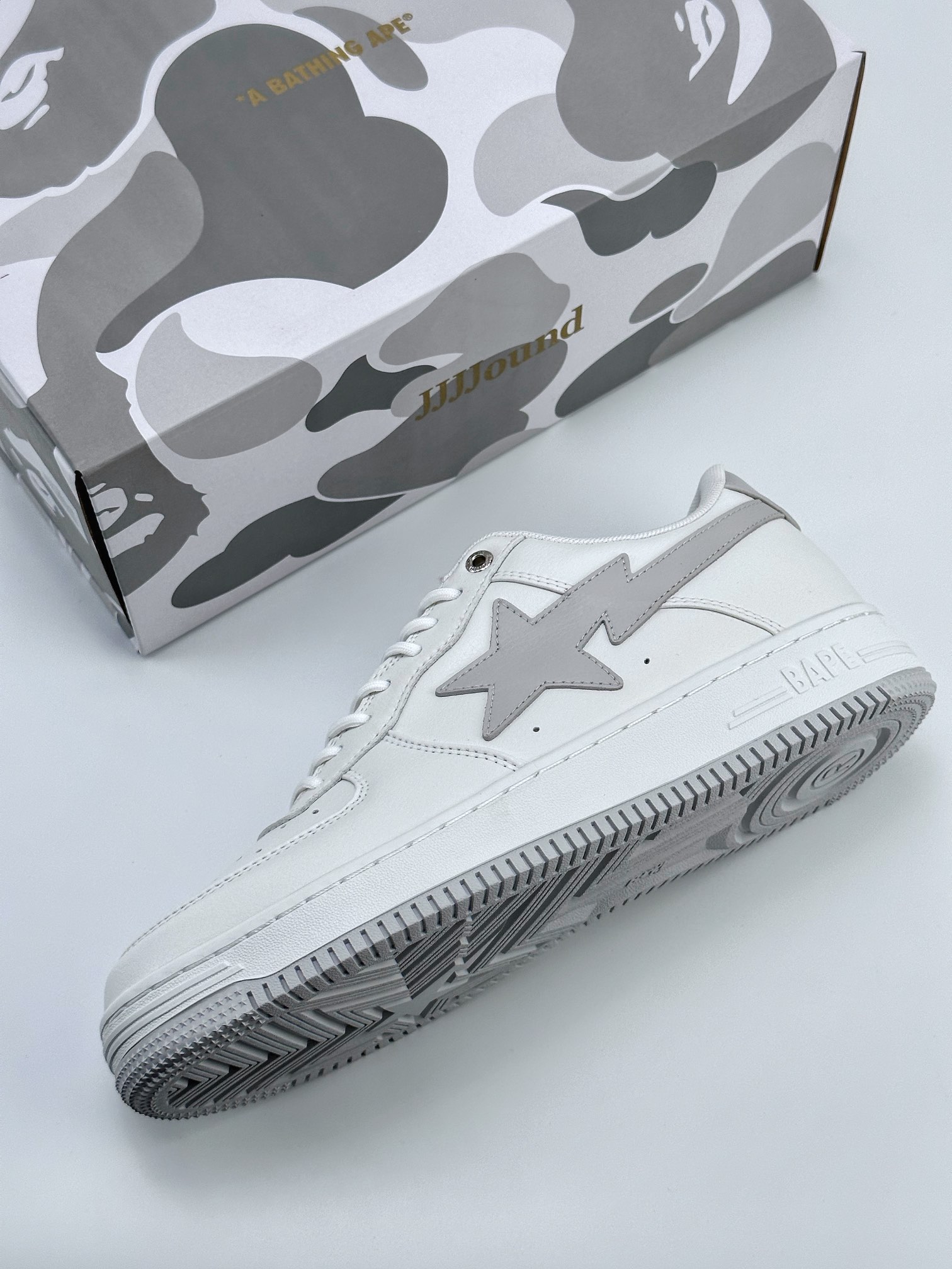 Bape x Air Force 1 '07 Low White Grey 1H73191921