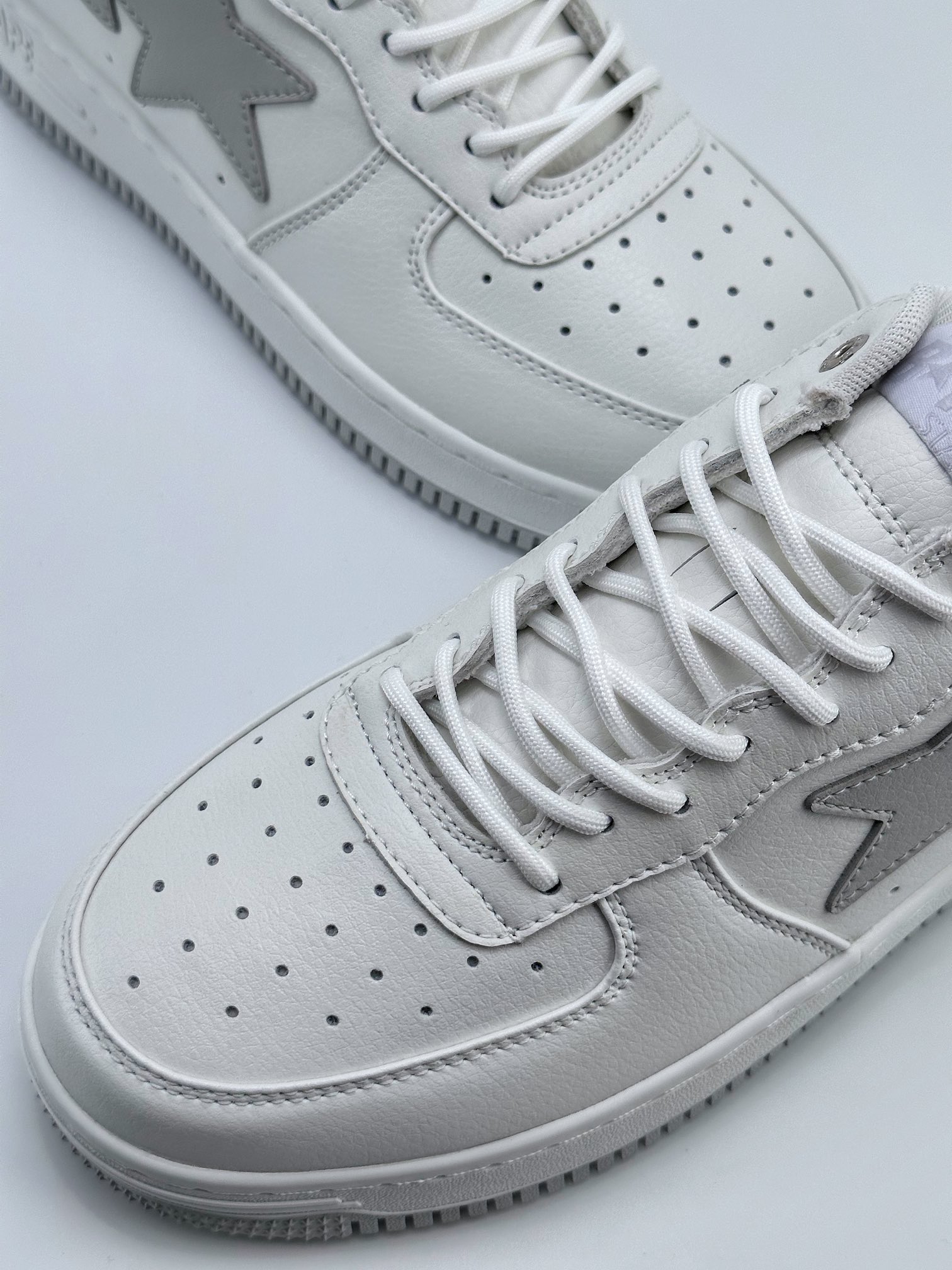 Bape x Air Force 1 '07 Low White Grey 1H73191921