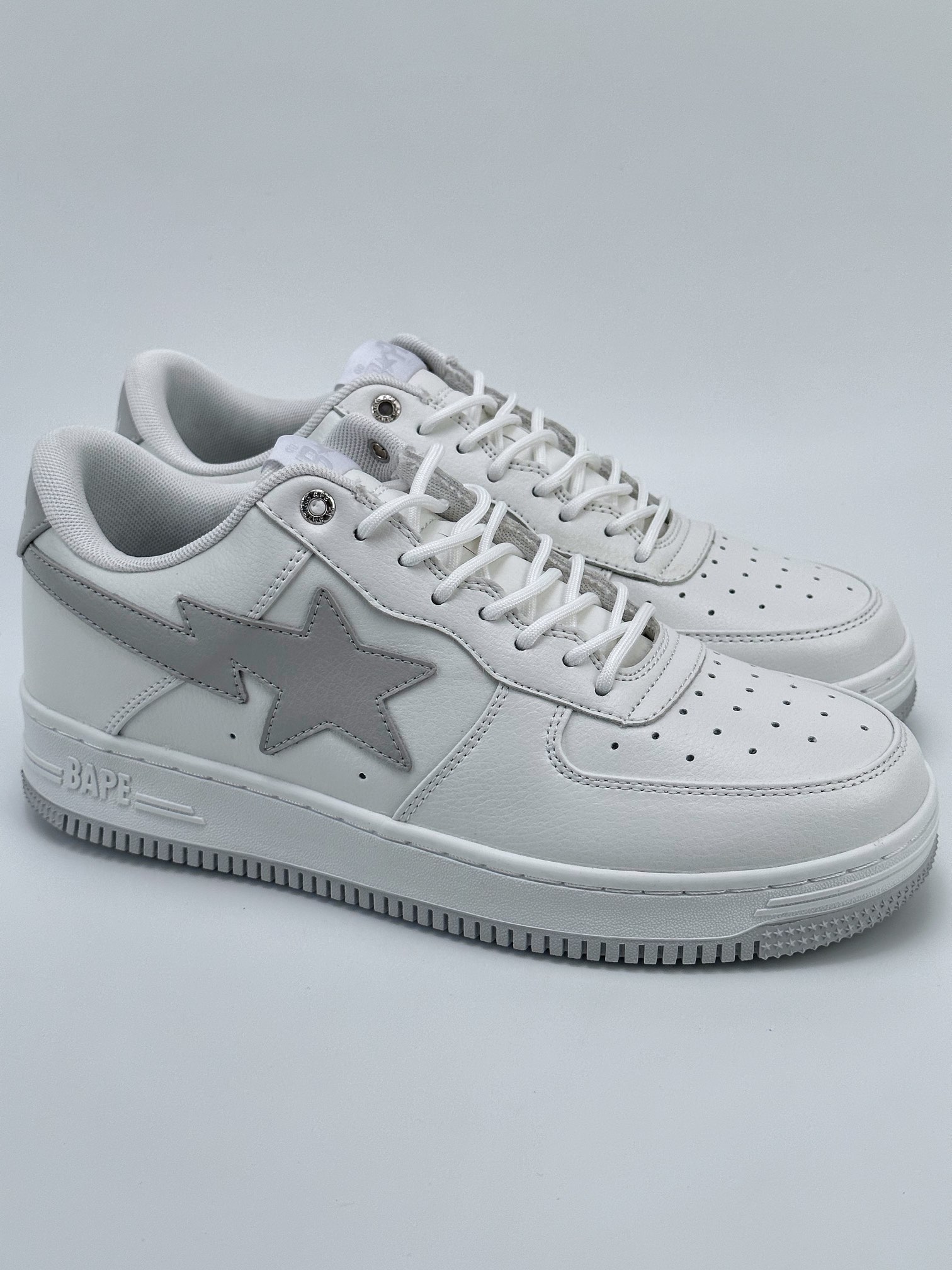 Bape x Air Force 1 '07 Low White Grey 1H73191921