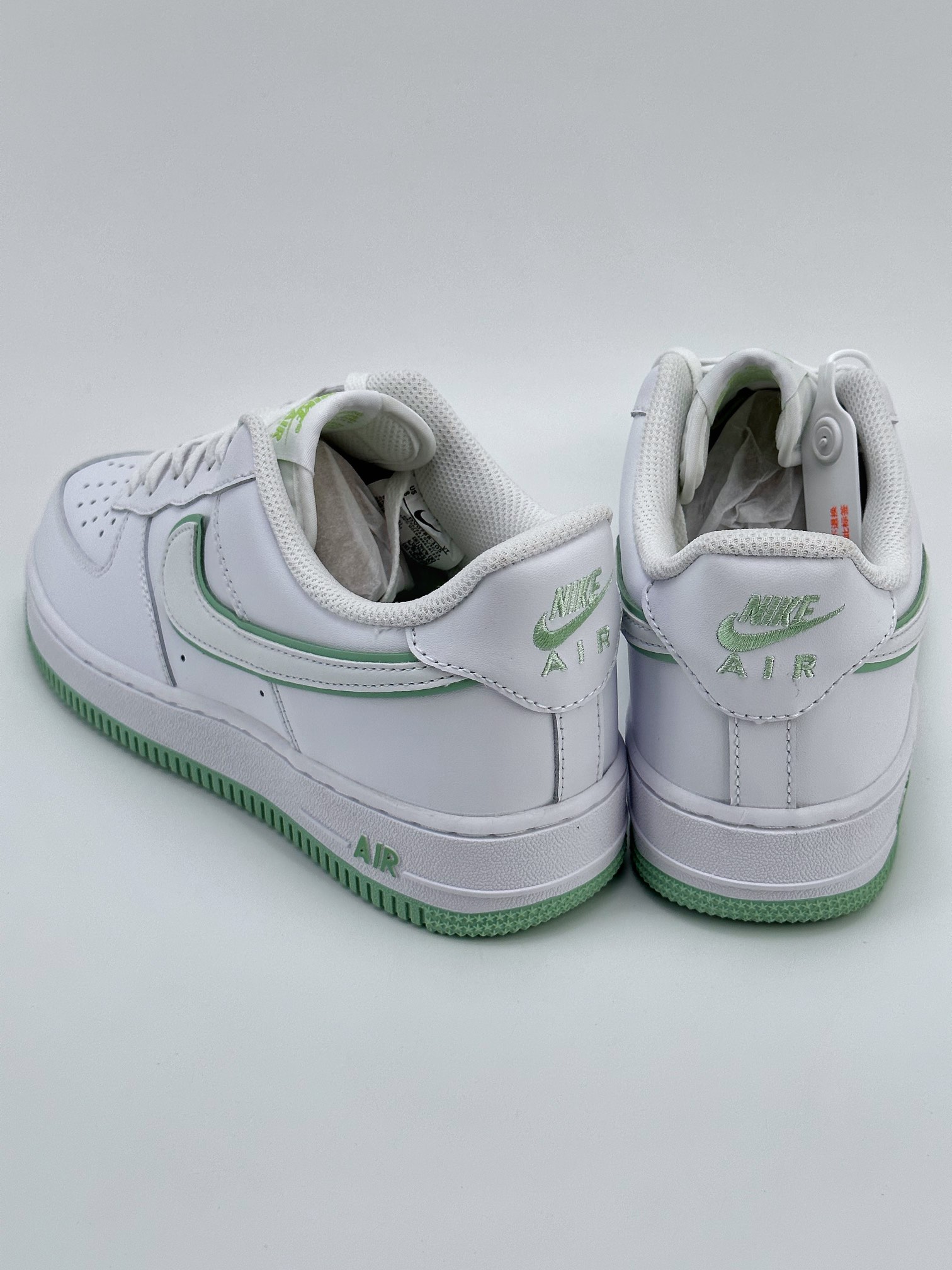 Nike Air Force 1 Low 07 White Grass Green DV0788-105