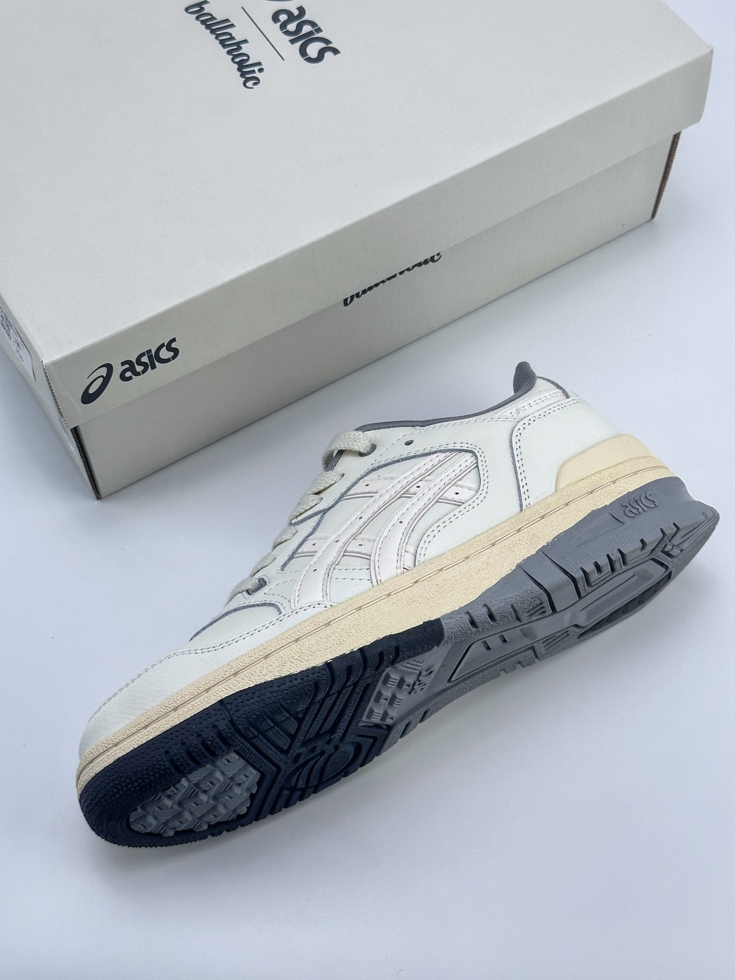 Asics EX89 x Ronnie Fieg white and gray classic retro trend sneakers 1201A837-100