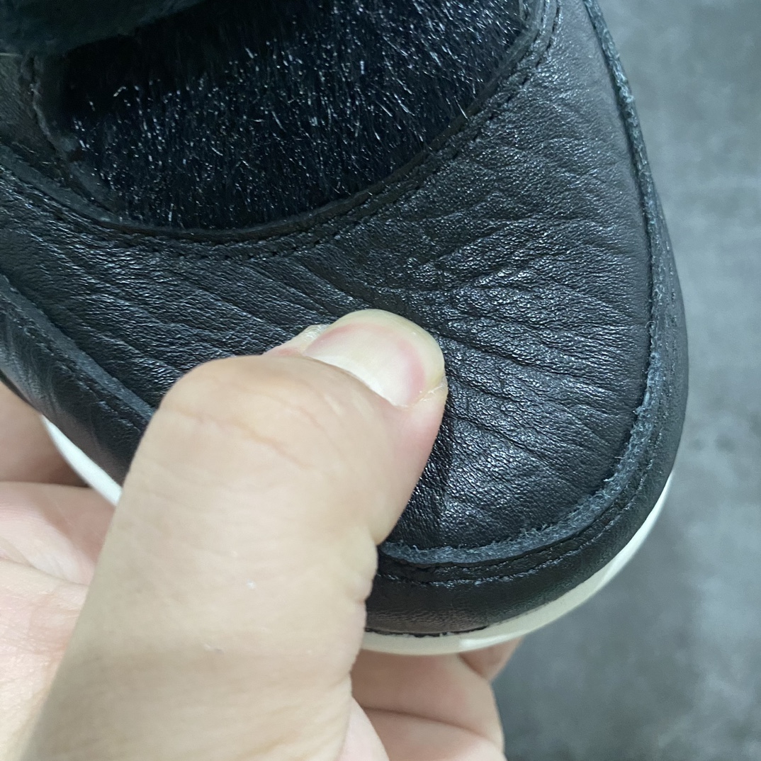 图片[3]-【外贸版】Air Jordan 4 Retro Premium \” Pony Hair Black \” 乔4 AJ4  黑白巅峰 奢华黑 819139-010nn专业AJ4大厂出品 优势供应市场一线大厂水准 平民价格定位全新模具开发 纯正4代正确鞋型进口头层皮料 高清洁度 立体高频四线中底拉帮 网格大小 各方面细节都不错品质完全碾压市面诸多嘴炮\”纯原\”杀猪版本n纯原市场最高工艺复刻 无色差修正 原盒原配独家配原鞋拆解开发 原装头层皮冲裁 一切细节见高清实拍nSize ：40 40.5 41 42 42.5 43 44 44.5 45 46 47.5-莆田鞋批发中心