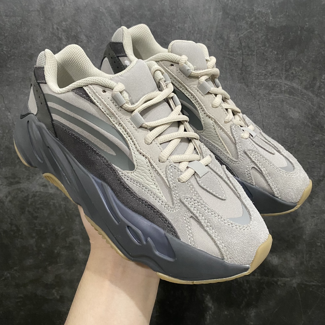 纯原版本Yeezy700v2Teph