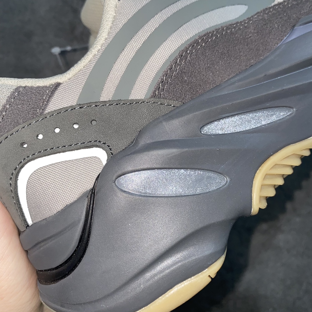 纯原版本Yeezy700v2Teph