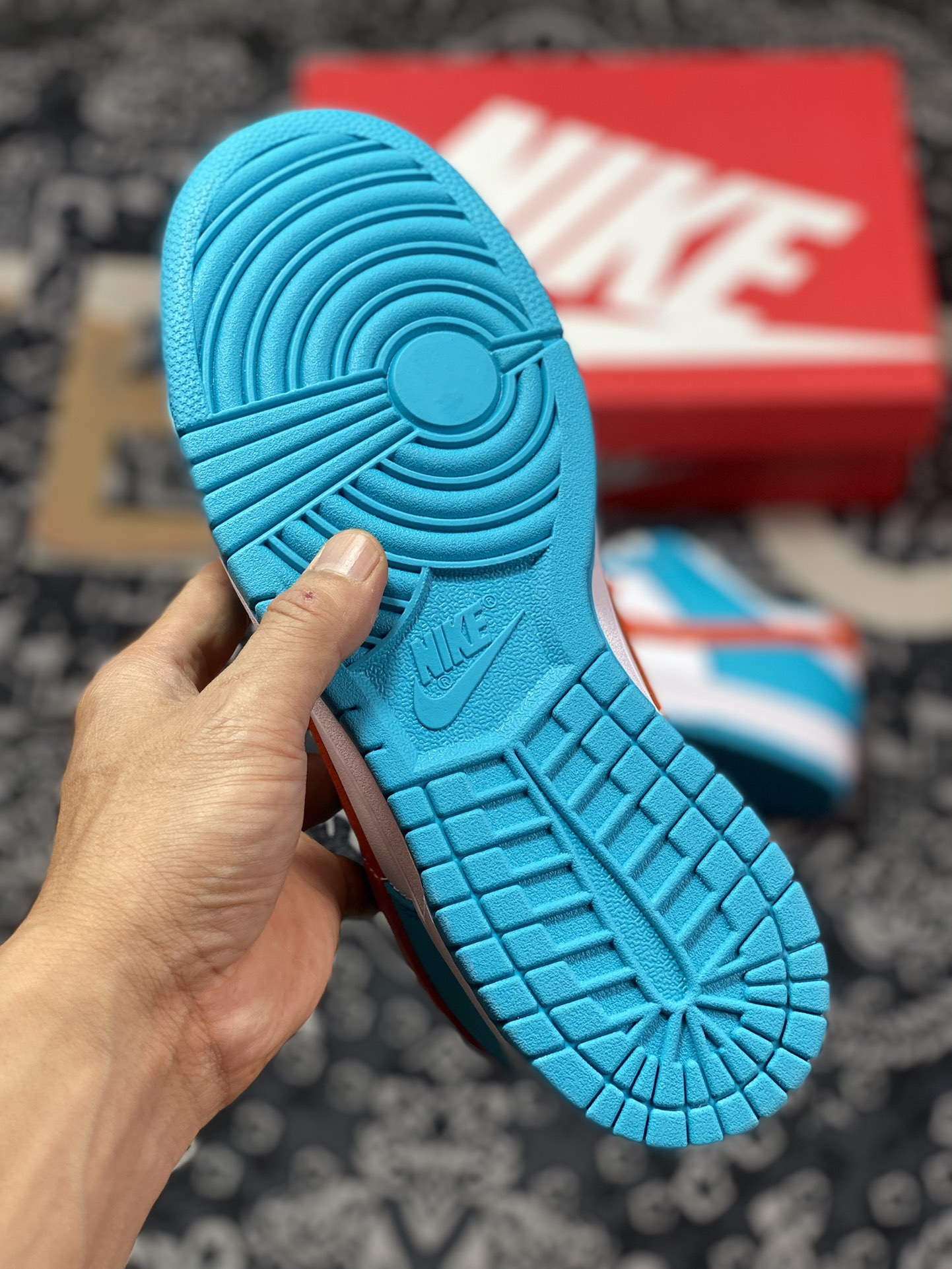 200 NK Dunk Low ”Miami Dolphins“ 白蓝橙 DV0833-102