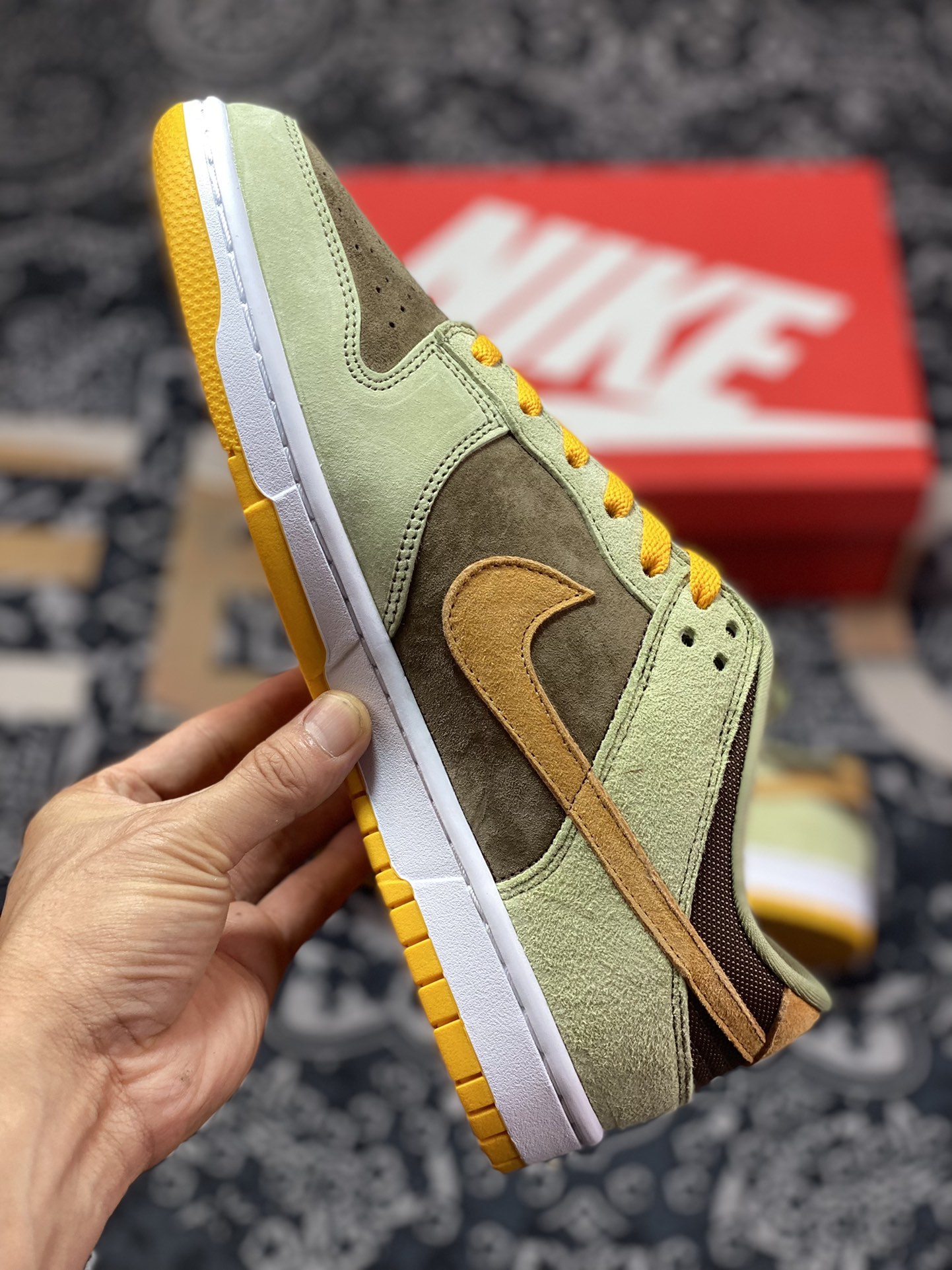 Nike Dunk Low Dusty Olive DH5360-300