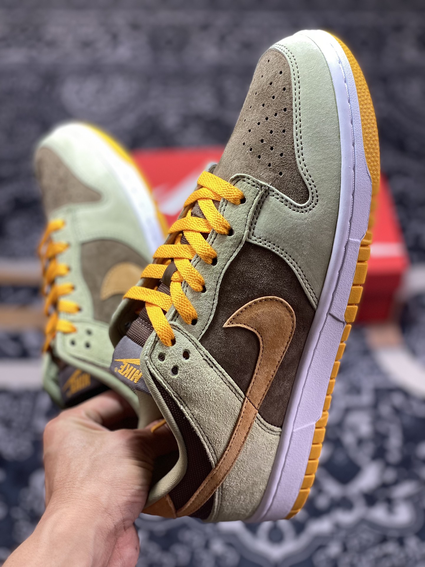 Nike Dunk Low Dusty Olive DH5360-300