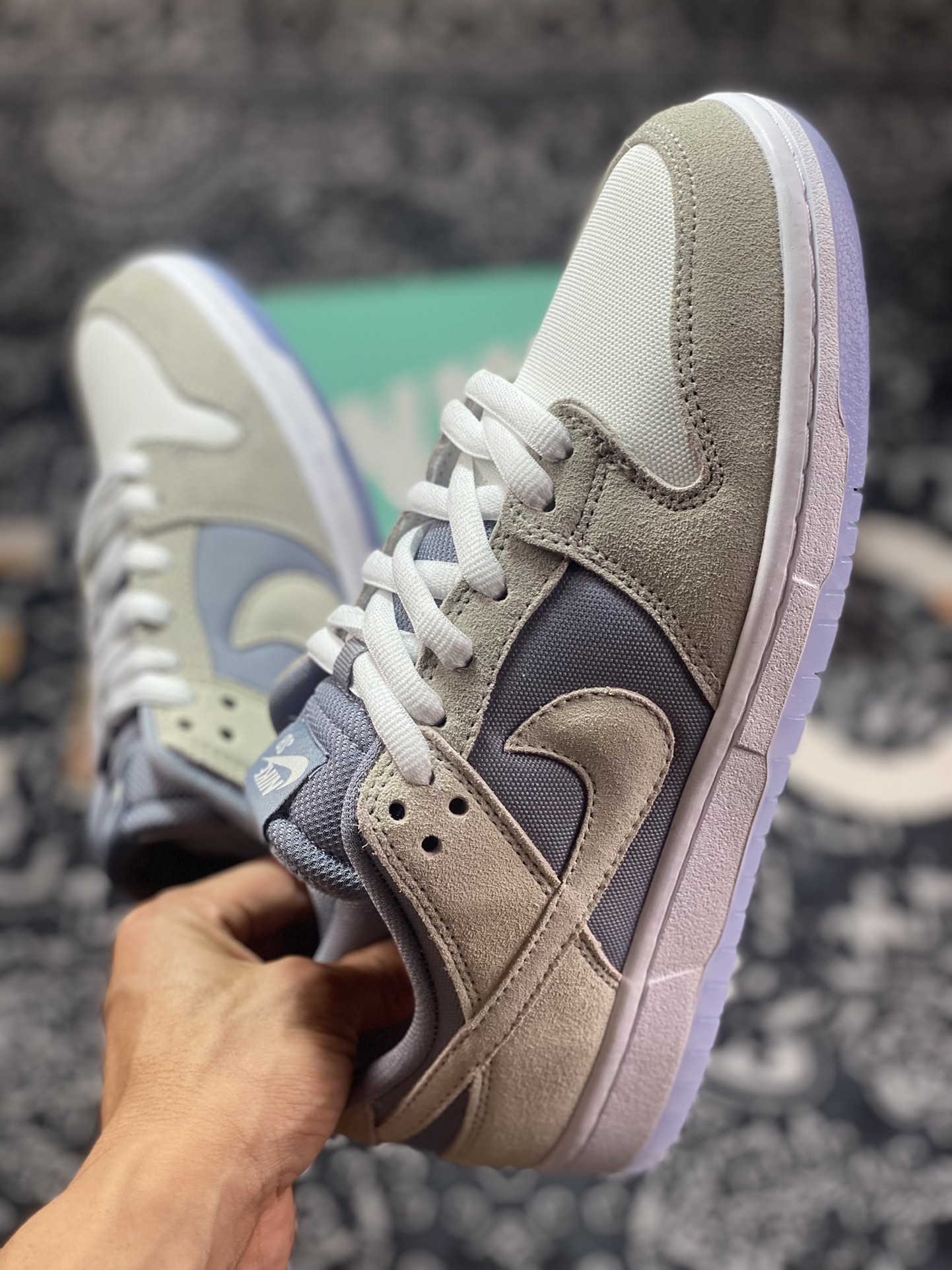 NIKE DUNK SB LOW Arctic Fox Dunk SB As the name suggests 854866-011