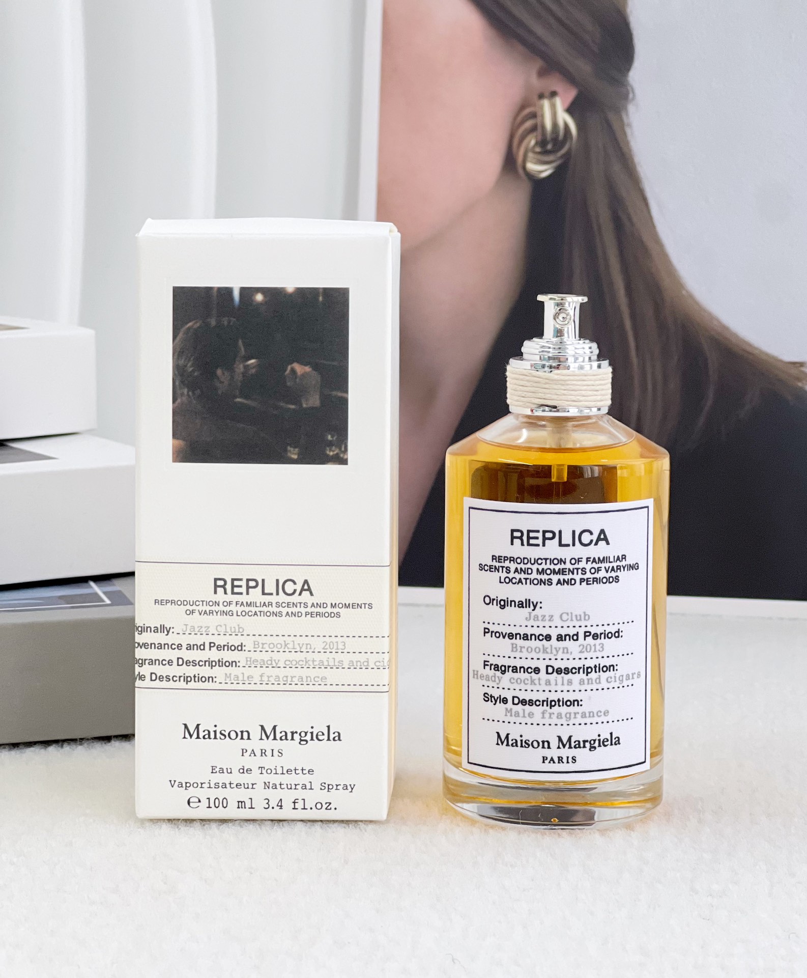 NO:811002,Madison Margiela Jazz Lounge ml Attribute Men's Fragrance Fragrance Leather Top Notes Pink Pepper Lemon Orange Blossom Oil Middle Notes Rum Clary Sage Vetiver Base Notes Tobacco Vanilla Benzoin, Perfume, Masion Margiela19860909Madison Margiela 梅森马吉拉 爵士酒廊ml 属性男香 香调皮革调 前调粉红胡椒 柠檬 橙花油 中调朗姆酒 快乐鼠尾草 香根草 后调烟草 香草 安息香,香水,masion margiela,accessory