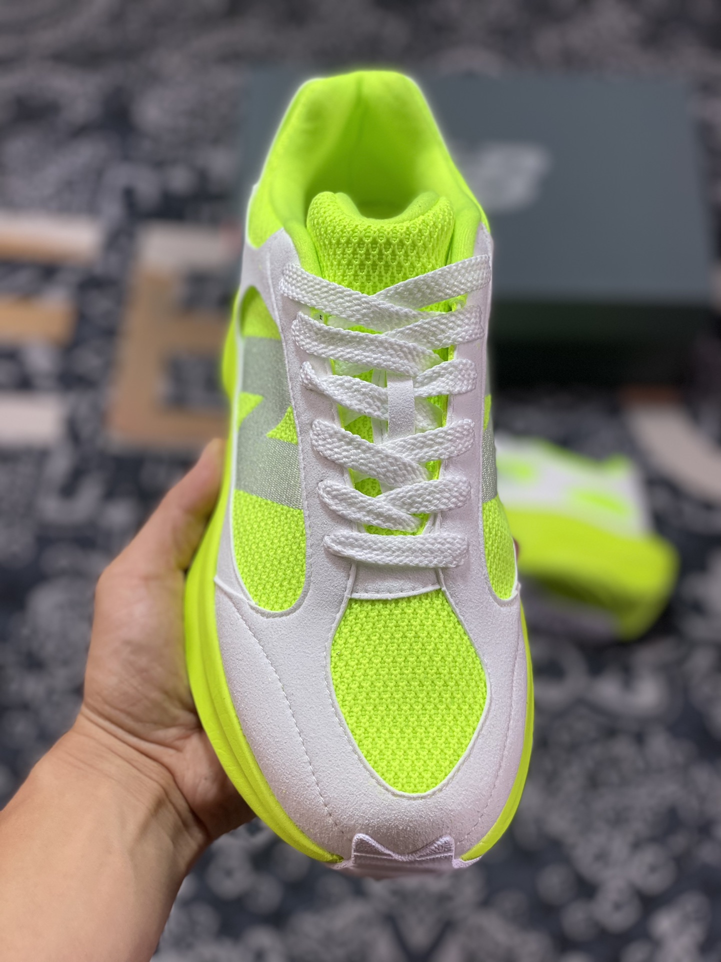 NBNew Balance Warped Runner dynamic running series low-top running shoes ”suede fluorescent green and white” UWRPDGRE