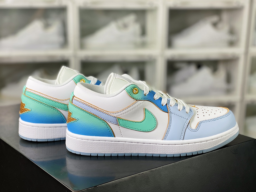 Air Jordan 1 Low SE ”Emerald Rise” AJ1 Jordan first generation low-top basketball shoes ”White Blue Sea Salt Ice Blue” FN8899-131