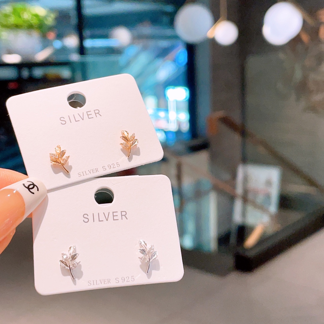 S925 Sterling Silver Earrings Fresh Everyday Wear Silver