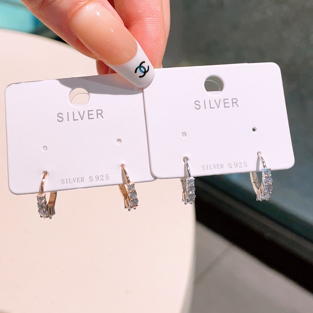 Solid Silver Ear Cuffs Artistic Graduation Silver