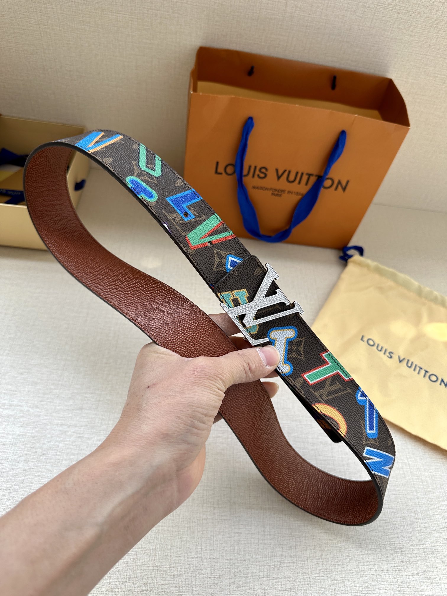 Lv皮带与NBA联名合作款宽度40c