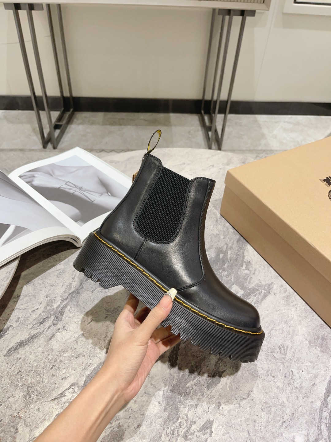 “Dr. Martens Boots: Quality Craftsmanship and Classic Style, Code 35-39M Standard”
