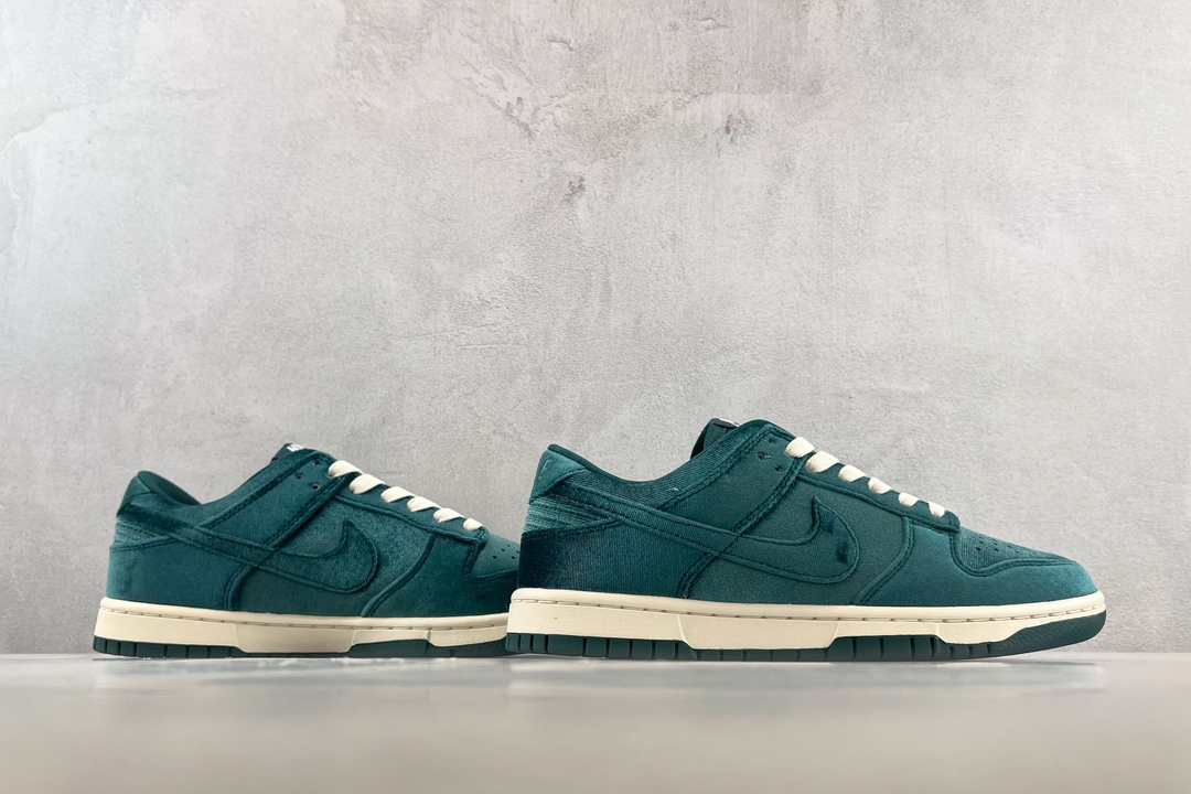 Nike Dunk Low ”Atomic Teal” 天鹅绒 绿色 DZ5224-300