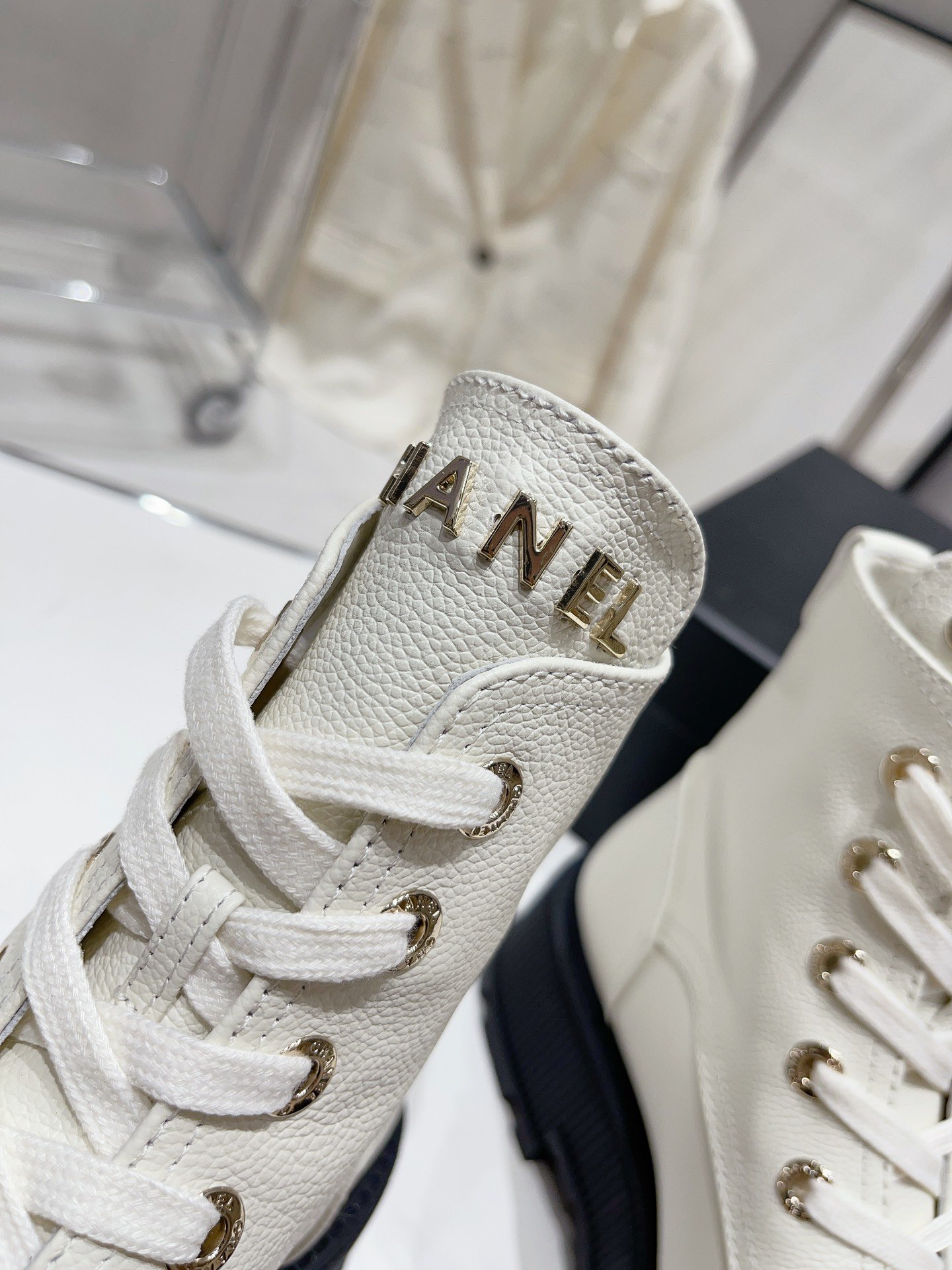 Chanel香奈儿新款马丁靴短靴牛皮
