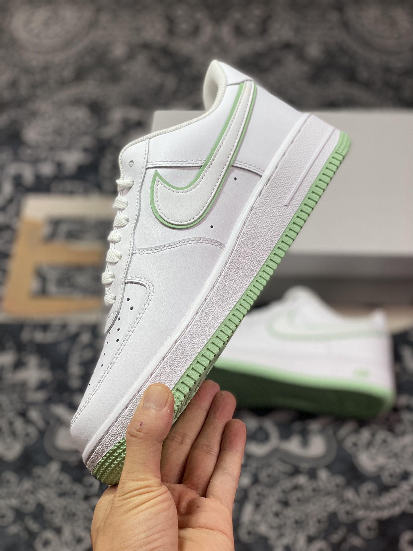 Nike Air Force 1 '07 Low QS”White/Mint” Air Force 1 classic low-top sneakers ”leather white mint green stacked hook” DV0788-105