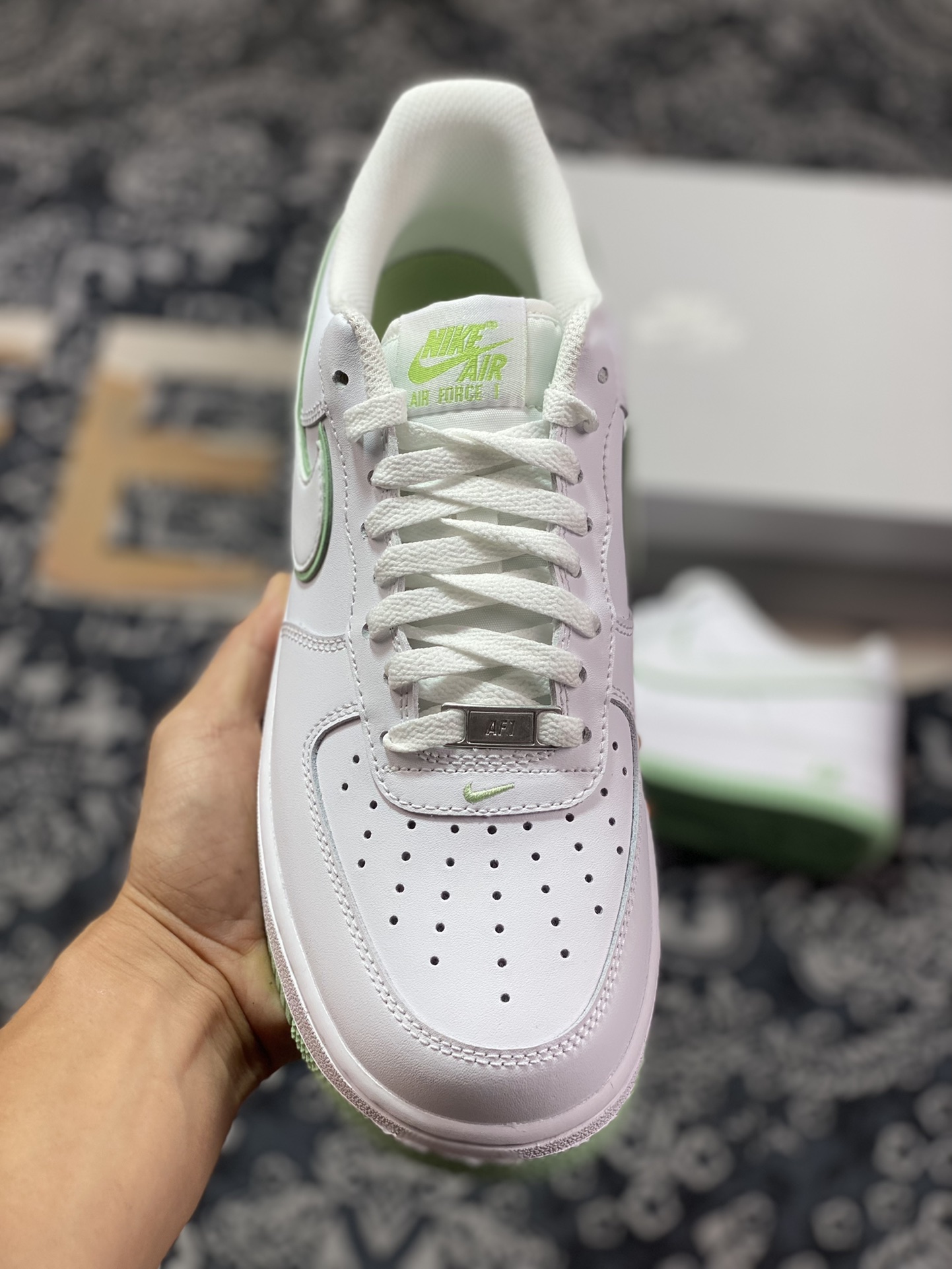 Nike Air Force 1 '07 Low QS”White/Mint” Air Force 1 classic low-top sneakers ”leather white mint green stacked hook” DV0788-105