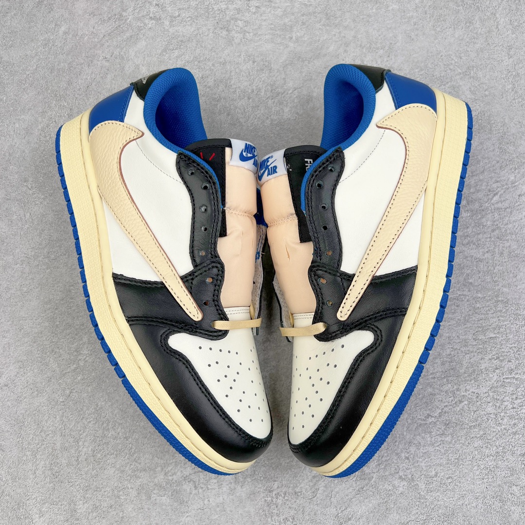 图片[3]-＃LJ渠道版 Travis Scott x Fragment x Air Jordan AJ1 Low OG SP 三方联名闪电倒钩低帮 DM7866-140 原盒原配 原厂拉帮工艺 针距密度一致 全新升级网板中底 原楦原纸板开发 后跟弧度收口自然不对折 极致一眼正品既视感 原厂皮料 进口玻璃冲刀皮料裁剪零毛边 承诺百分百一致原鞋 全鞋电脑针车工艺 鞋面清洁度最高QC检验标准 控制溢胶 原厂电绣工艺 鞋标鞋盒、防尘纸 均采购来自原厂 尺码：36 36.5 37.5 38 38.5 39 40 40.5 41 42 42.5 43 44 44.5 45 46 47.5-选品中心