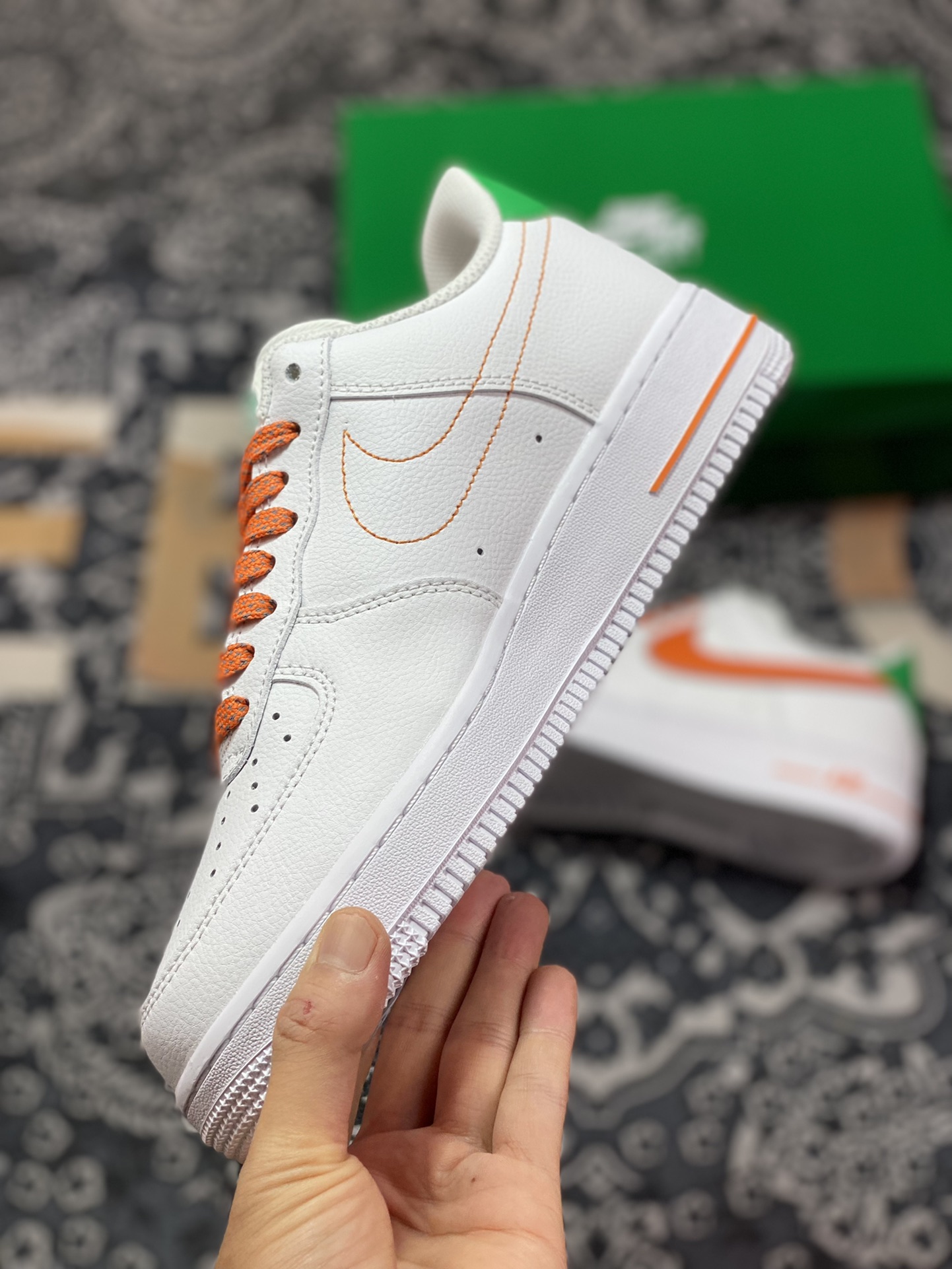 Nike Air Force 1 Low '07 Low Leather”Hawkins High” Air Force One Sneakers ”Leather White Dark Green Orange Red School Badge” CU9225-600