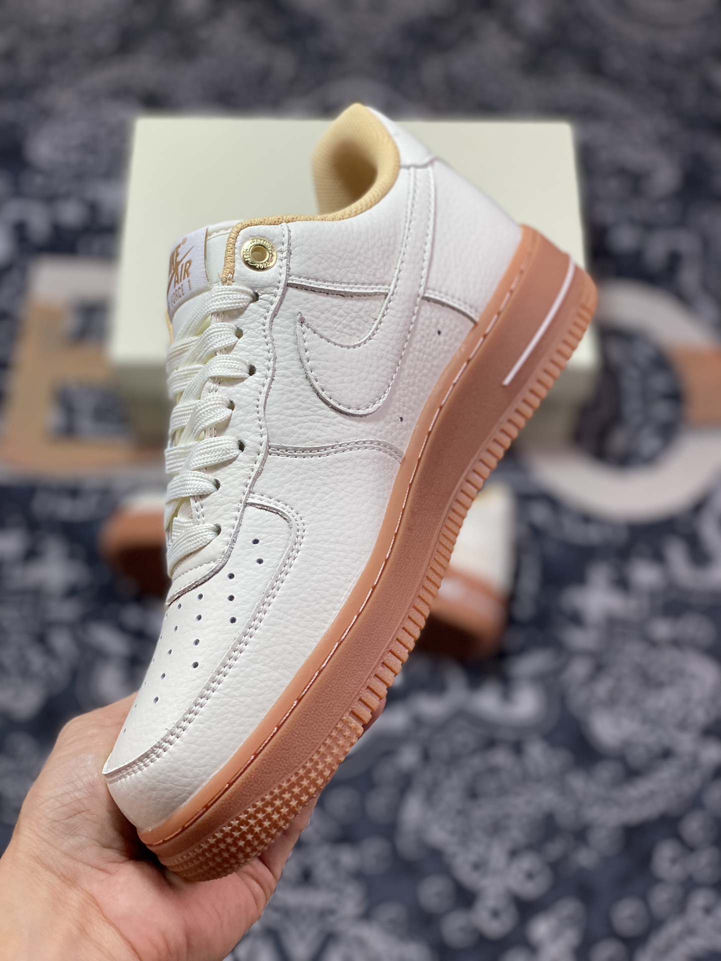 Nike Air Force 1'07”NAI-KE/Beige/Khaki/Gum” Air Force One sneakers ”NAIKE off-white khaki small hook raw rubber sole” NK0621-988